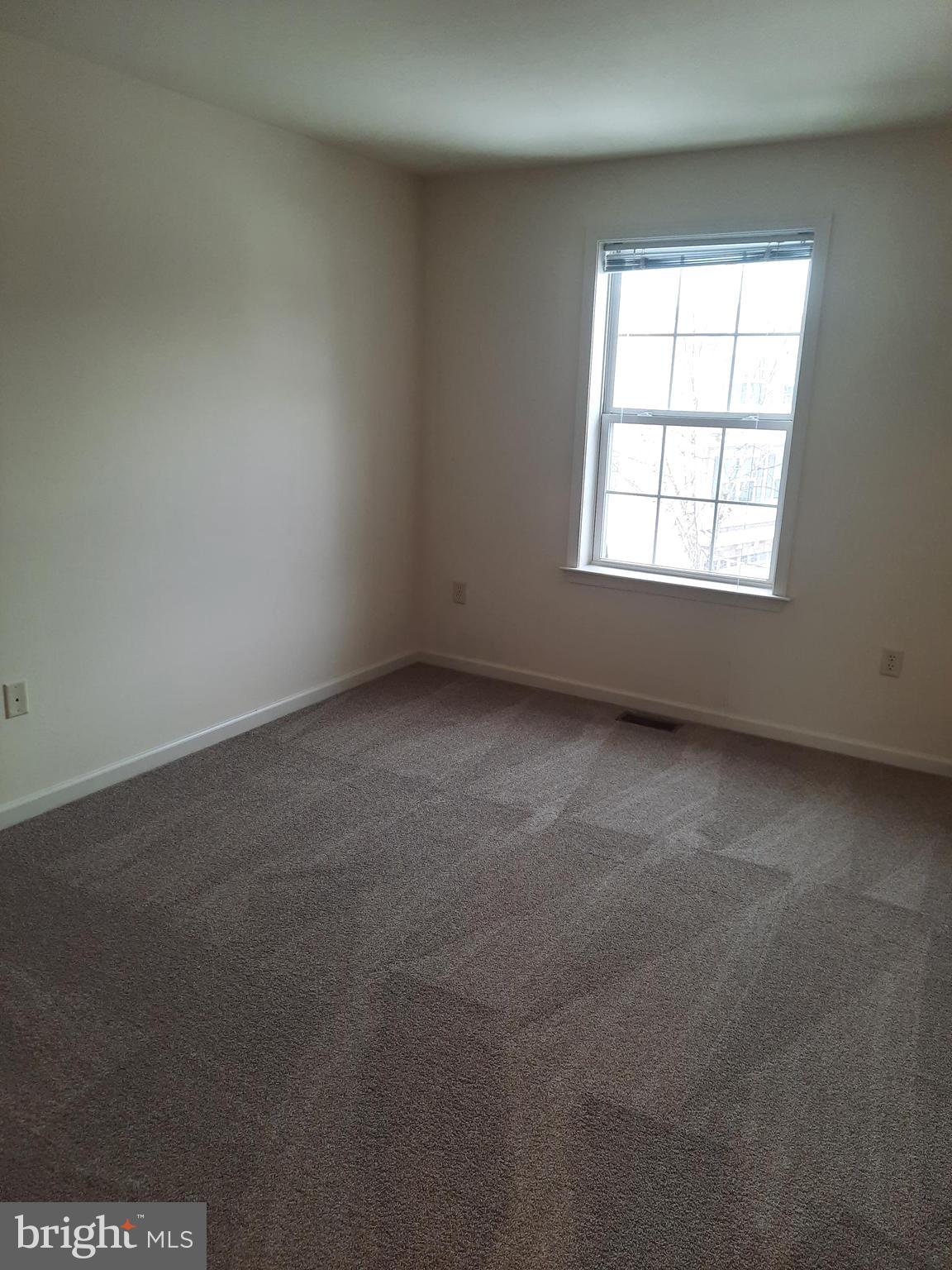 SILVER CREEK - Residential Lease