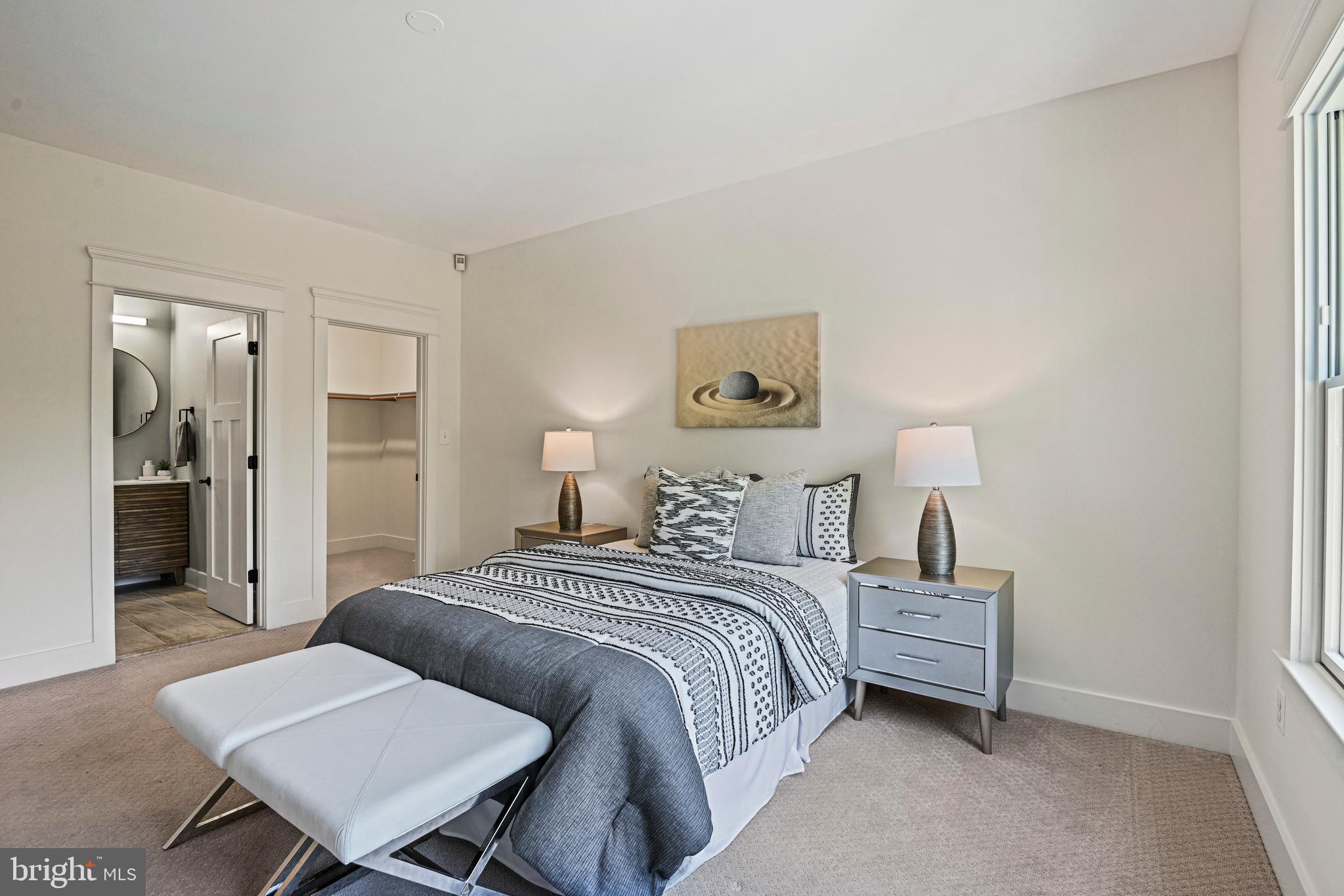 MAPLE VIEW - Residential