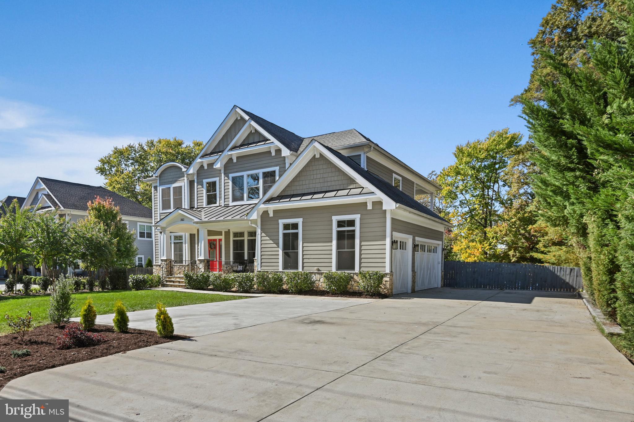 MAPLE VIEW - Residential
