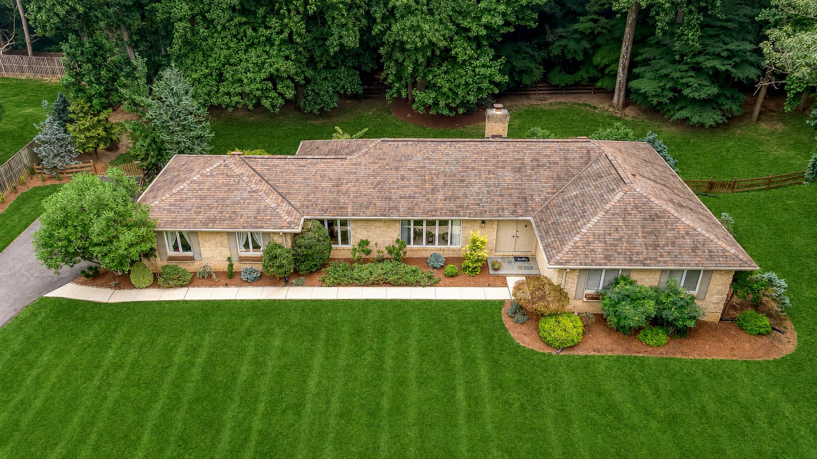 HAMPTON EAST - Residential