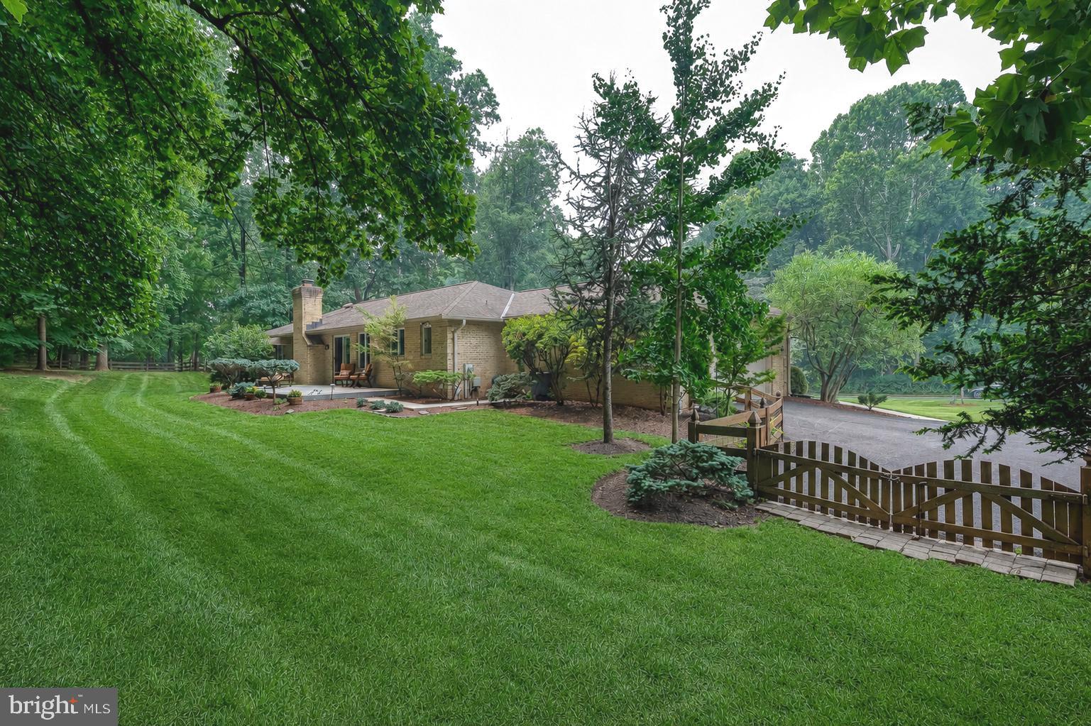 HAMPTON EAST - Residential