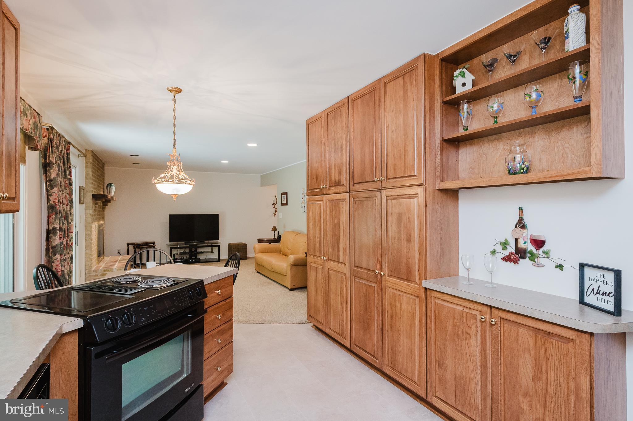 HAMPTON EAST - Residential
