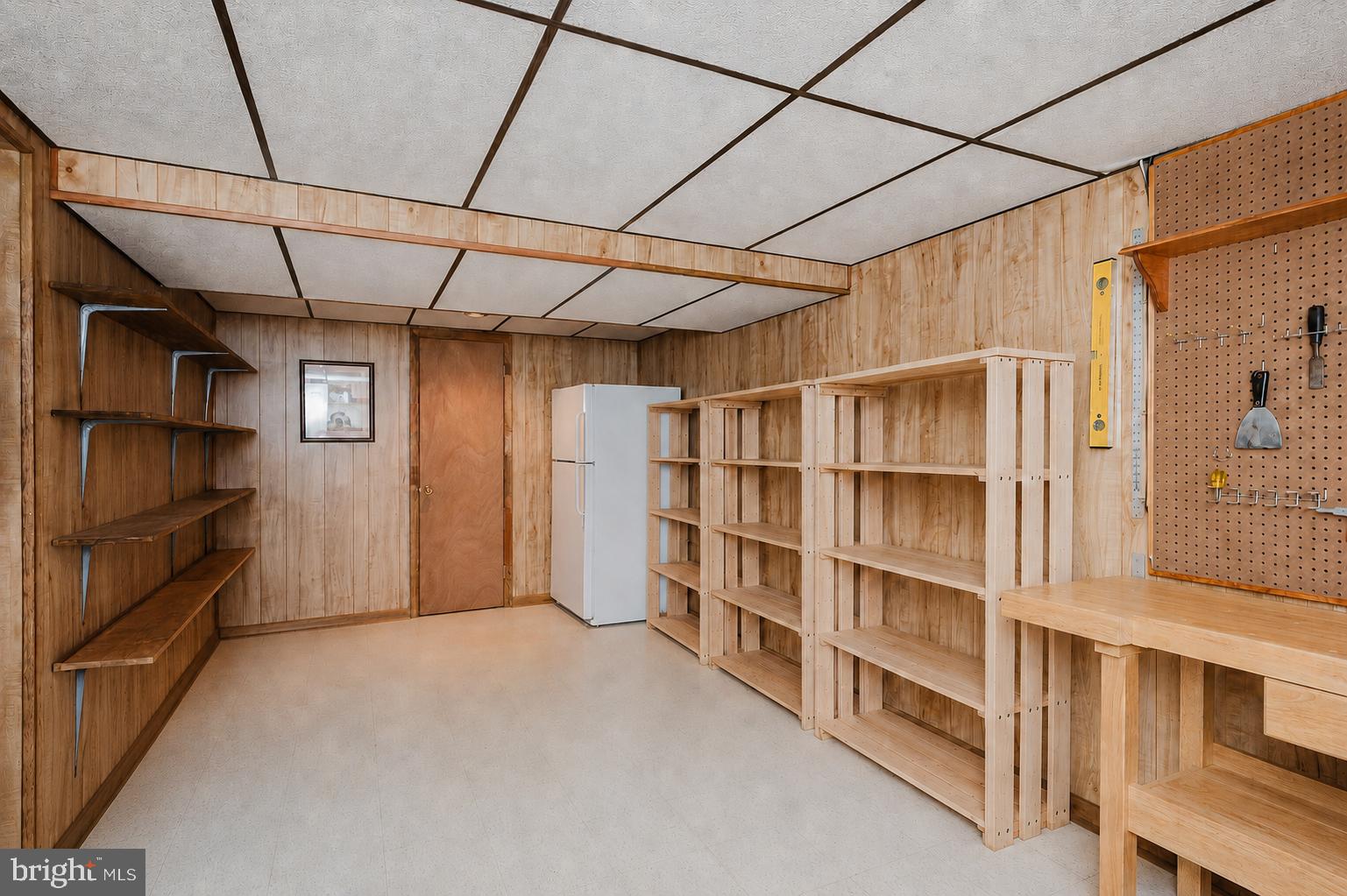 HAMPTON EAST - Residential