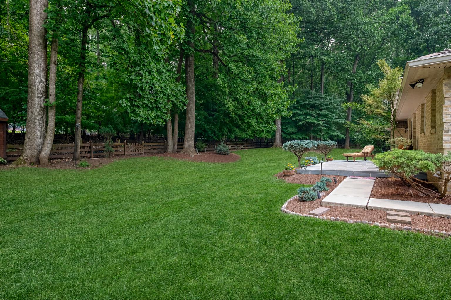 HAMPTON EAST - Residential