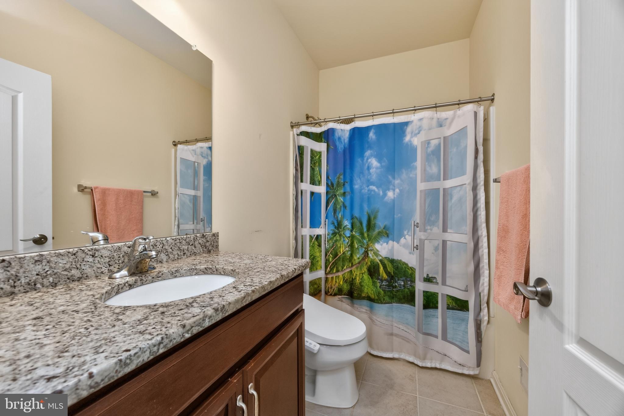 HIGH GROVE - Residential
