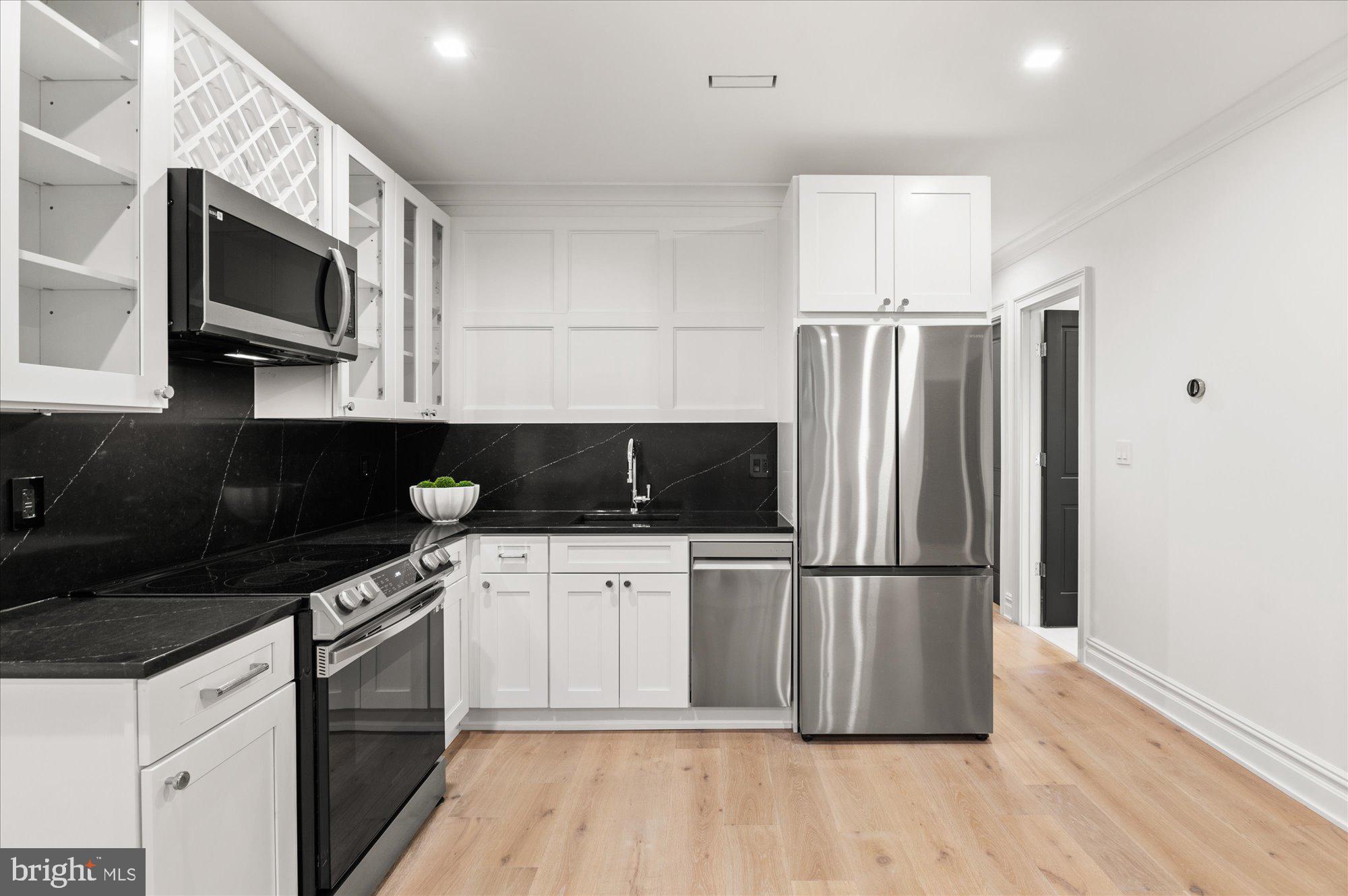 DUPONT CIRCLE - Residential