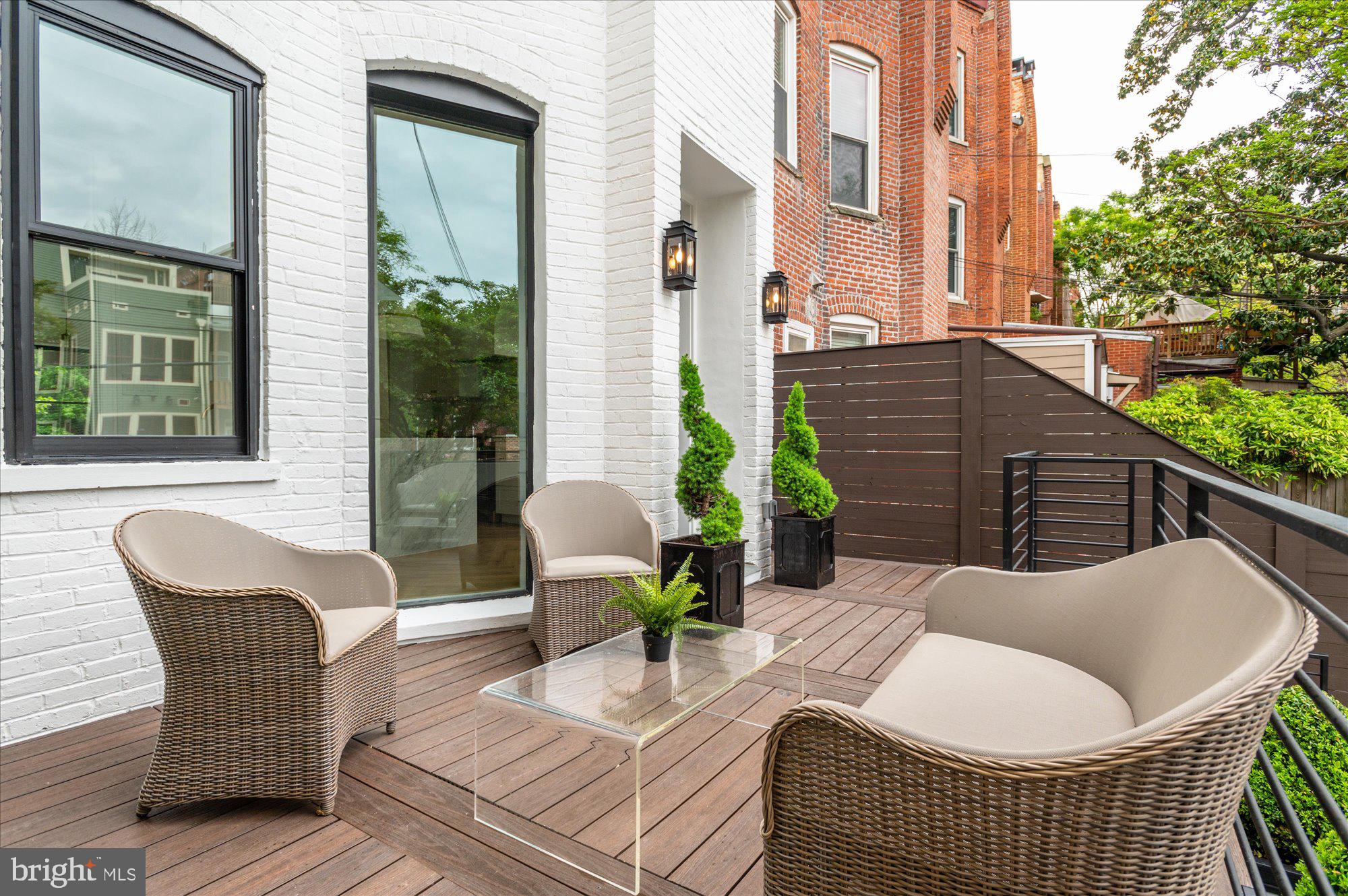 DUPONT CIRCLE - Residential