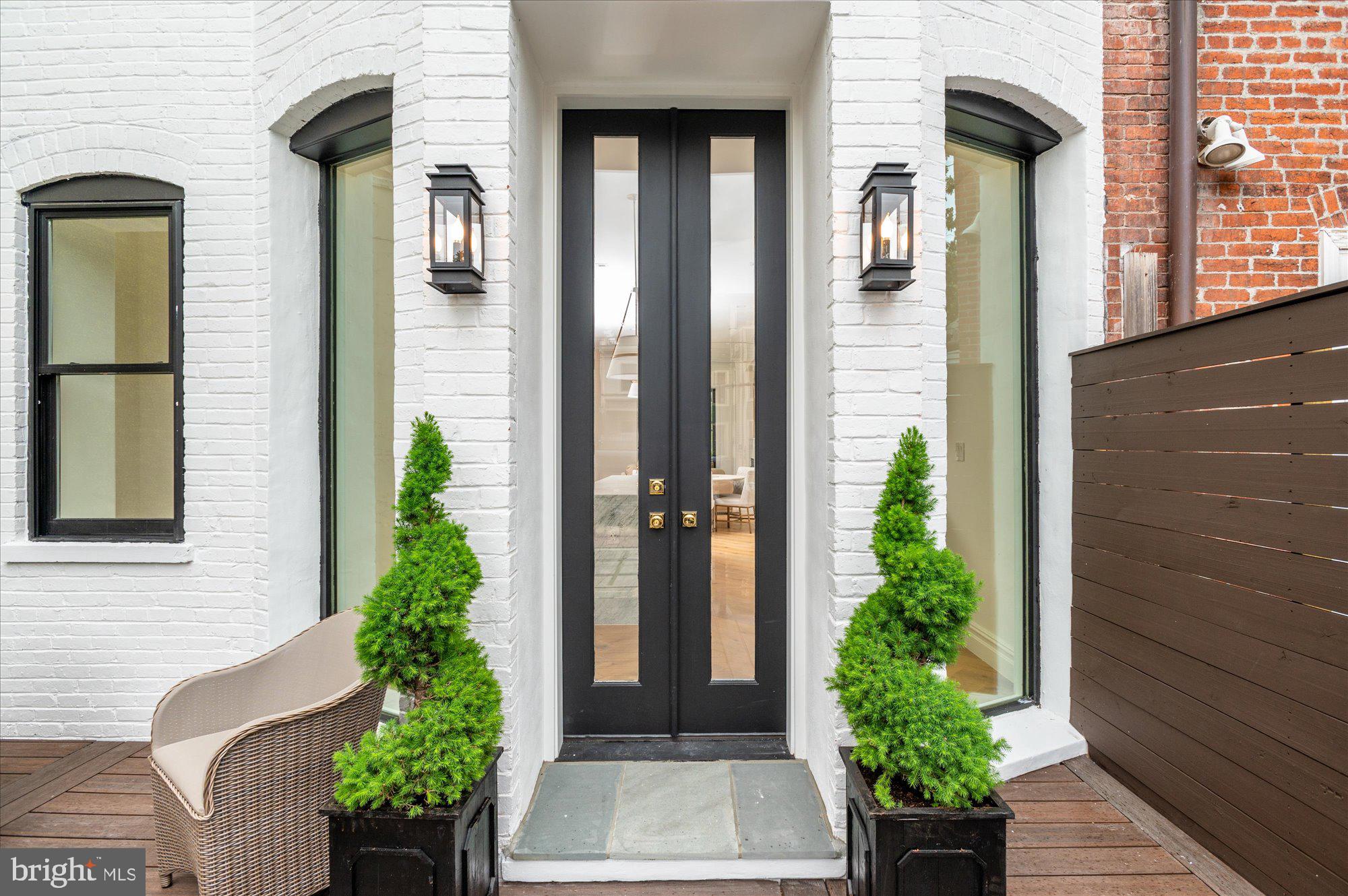 DUPONT CIRCLE - Residential