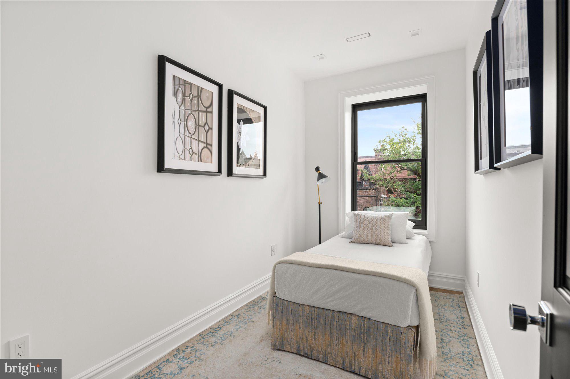 DUPONT CIRCLE - Residential