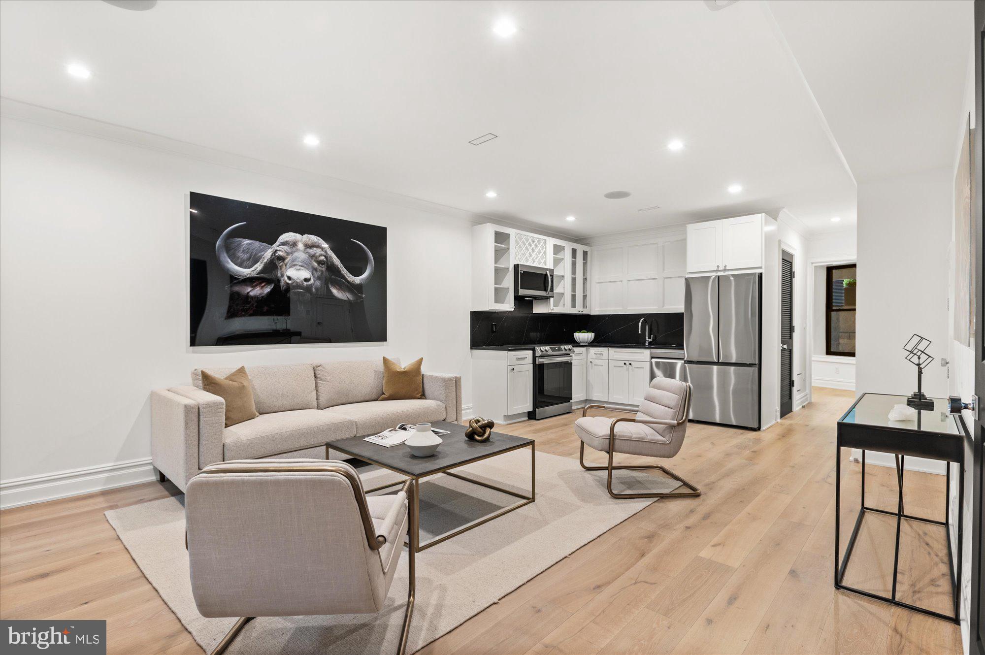 DUPONT CIRCLE - Residential
