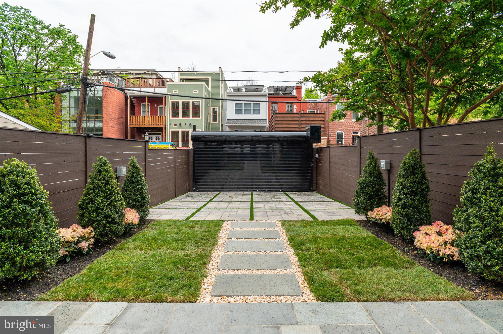 DUPONT CIRCLE - Residential
