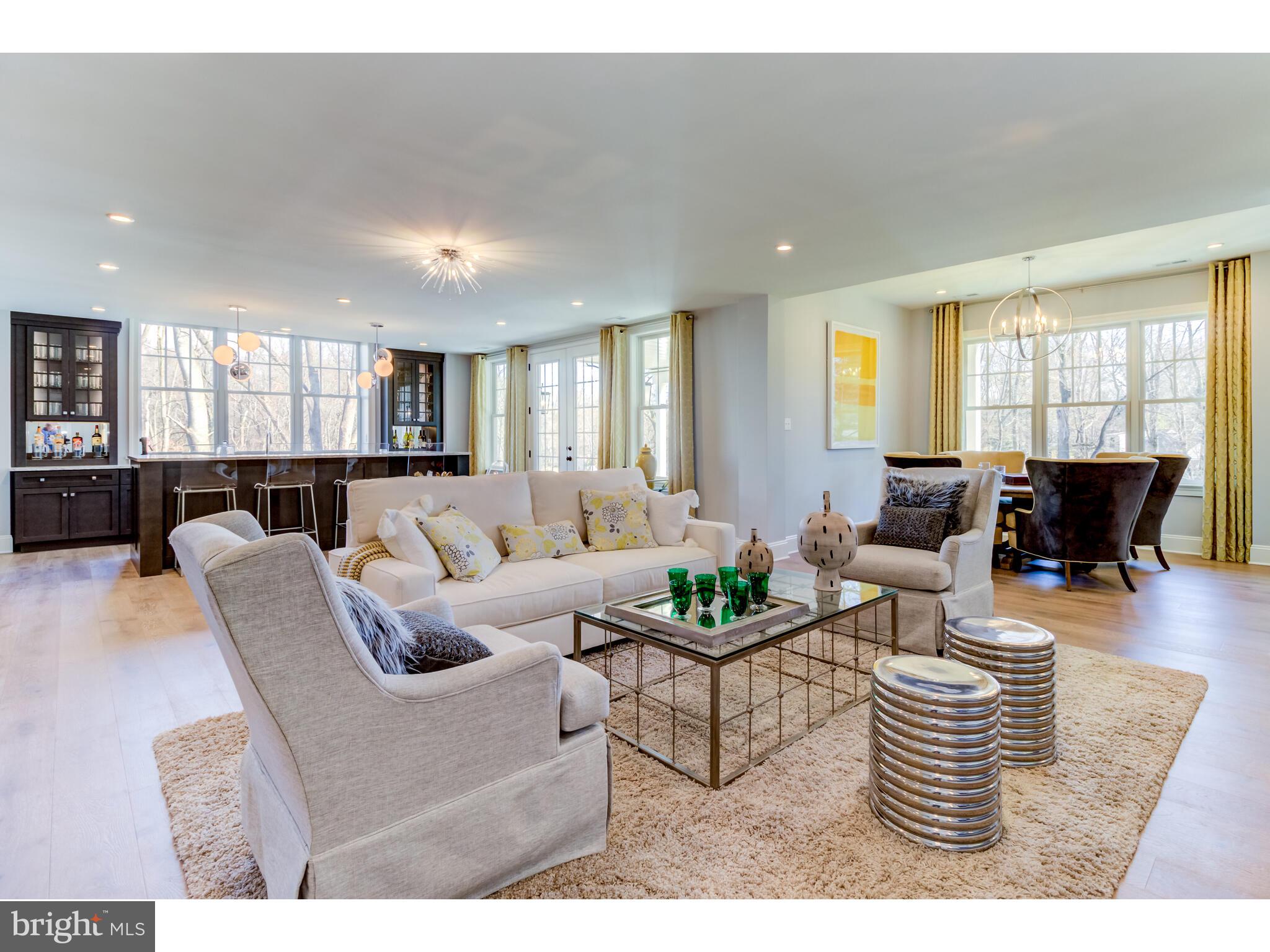 KNOBB HILL - Residential