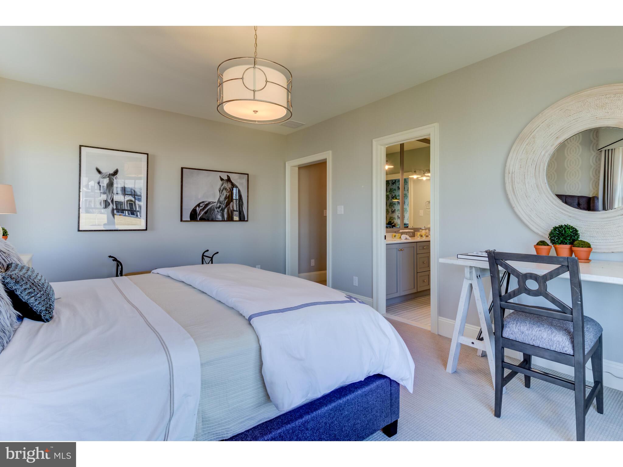 KNOBB HILL - Residential