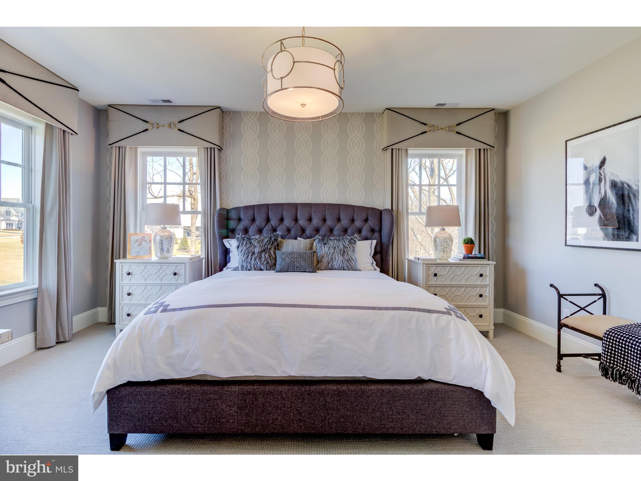 KNOBB HILL - Residential