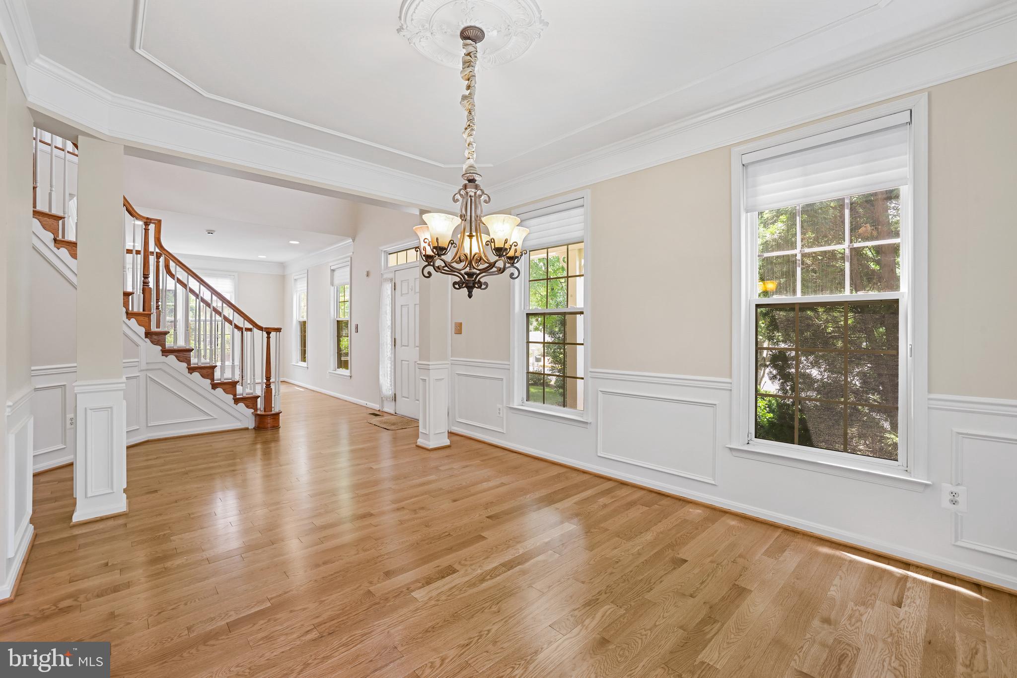 BROADLANDS - Residential
