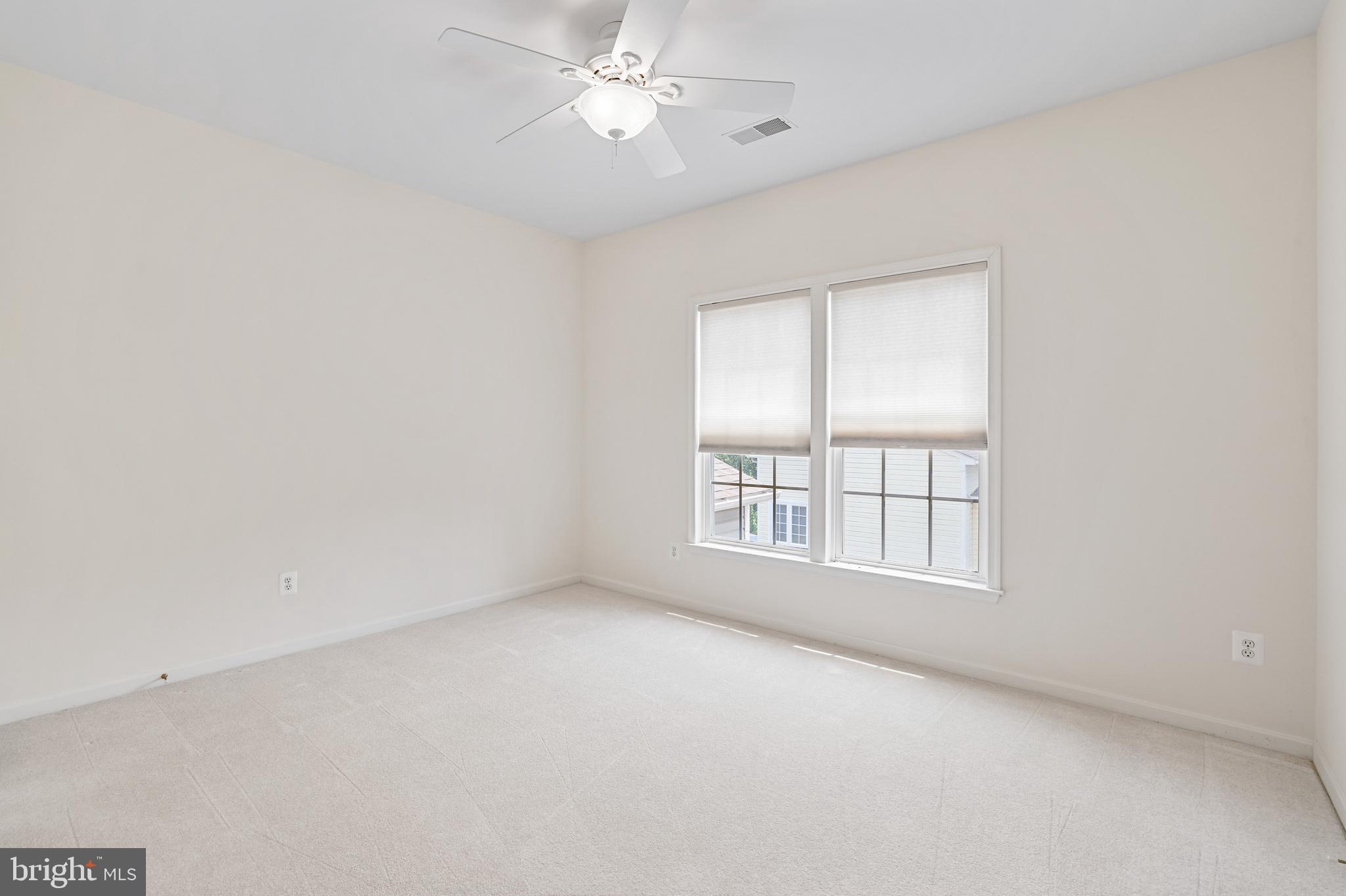 BROADLANDS - Residential