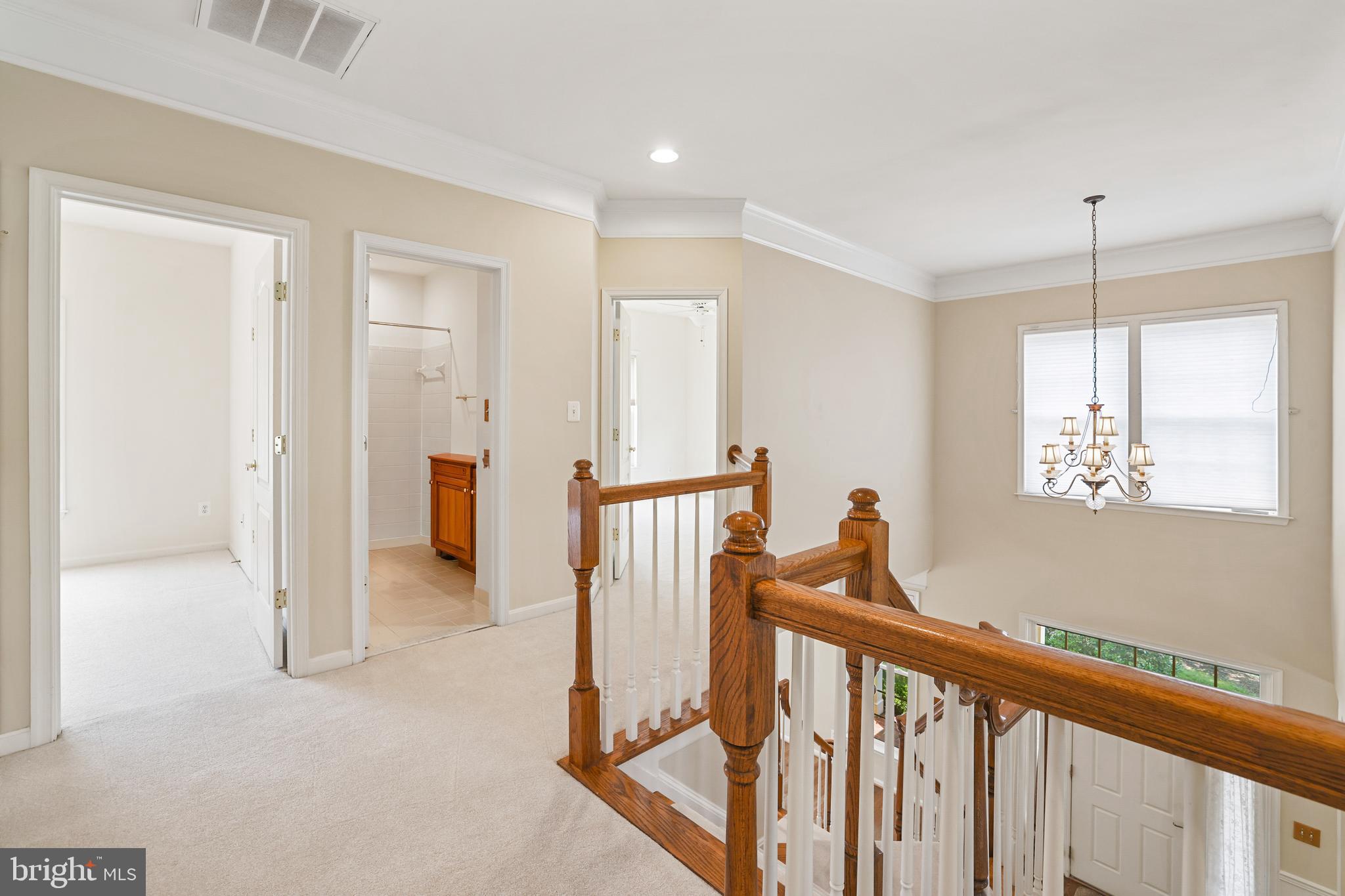 BROADLANDS - Residential