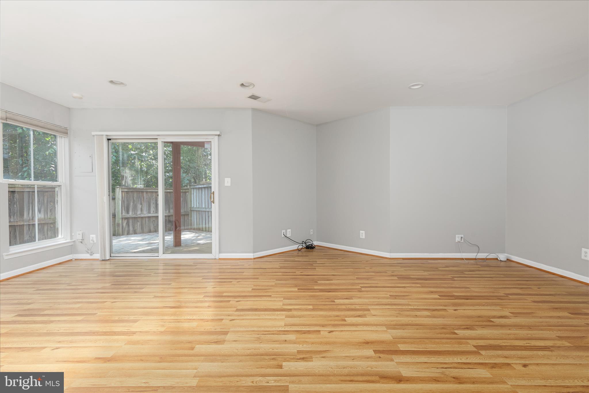 BROADLANDS - Residential