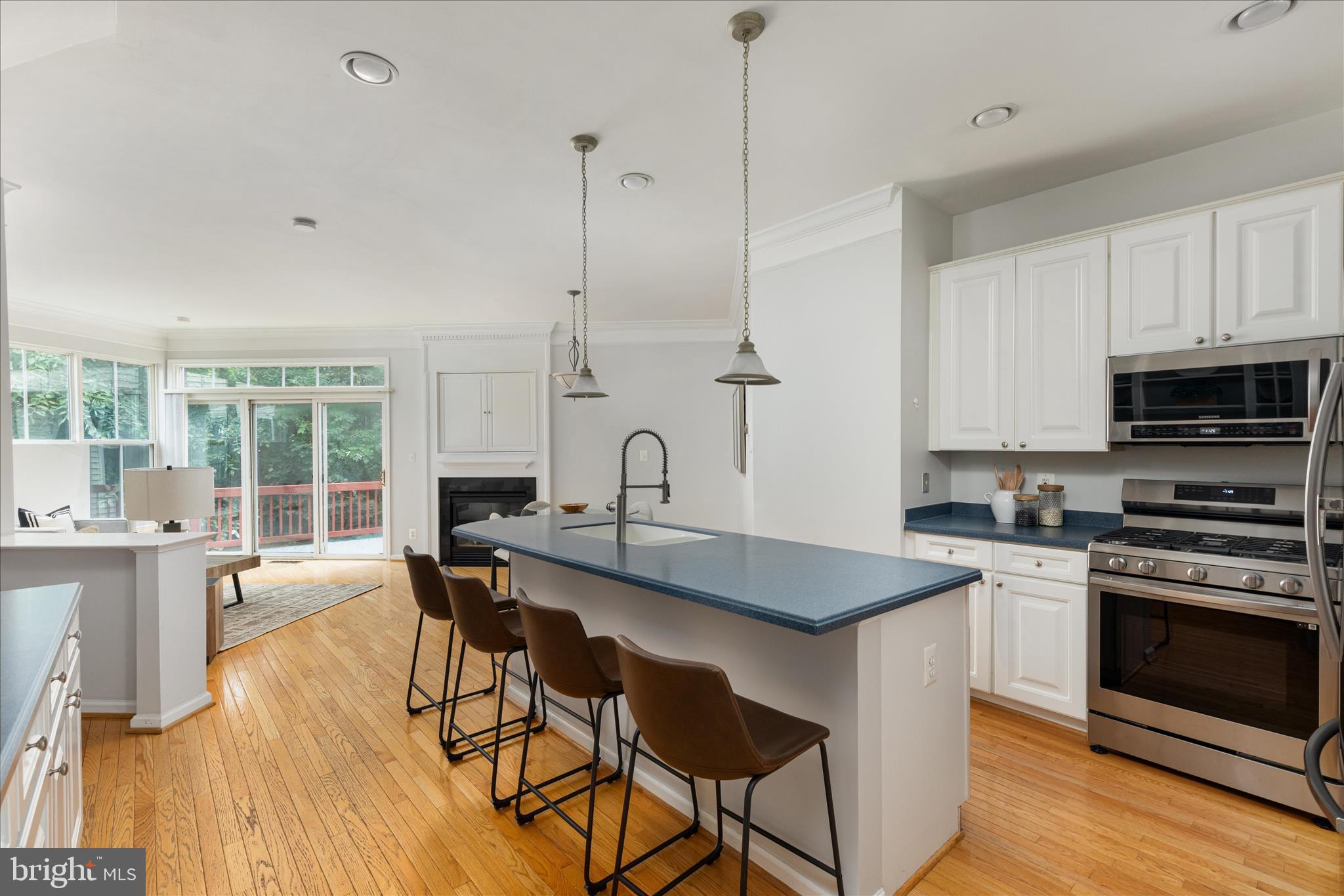 BROADLANDS - Residential