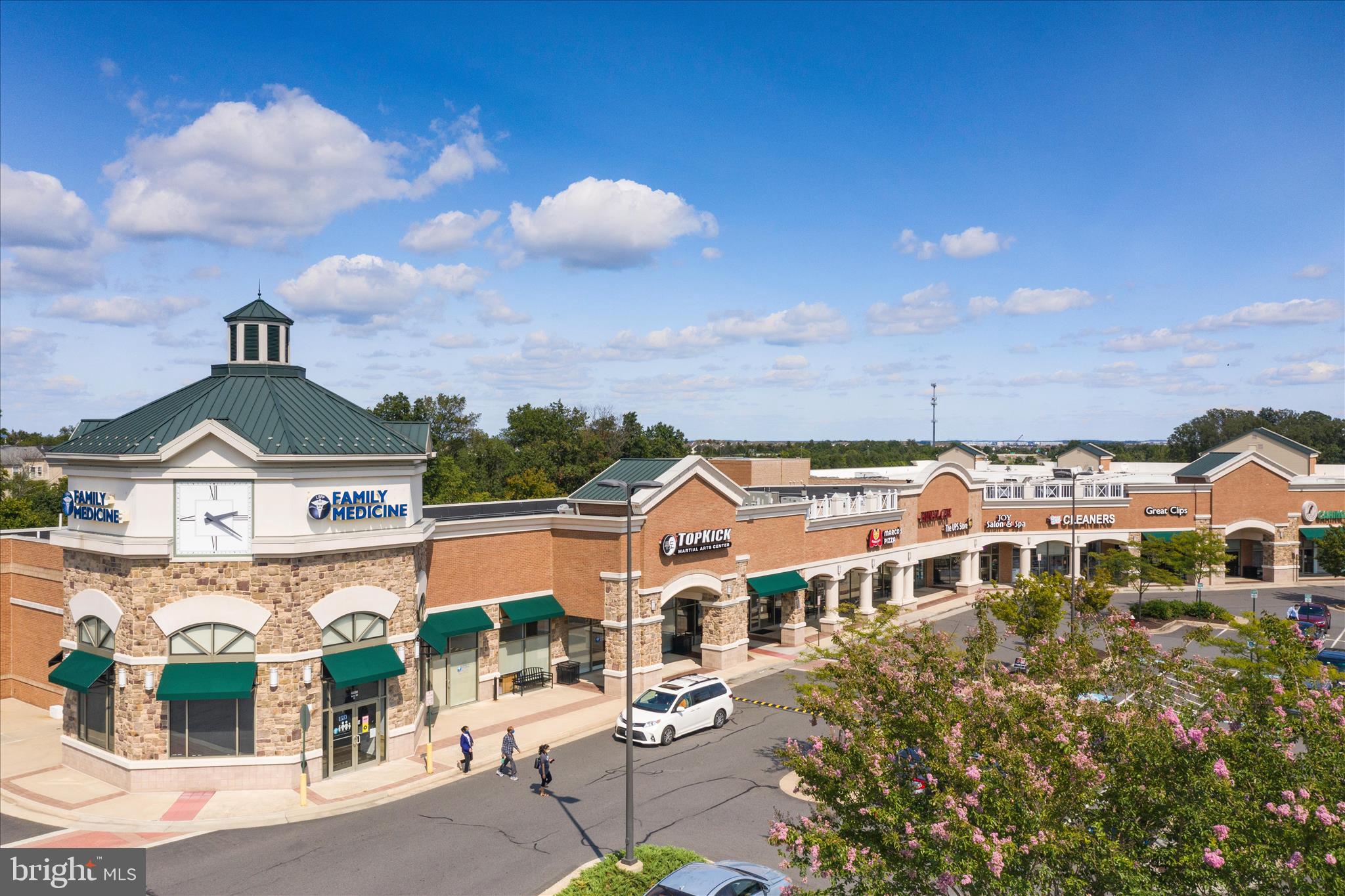 BROADLANDS - Residential