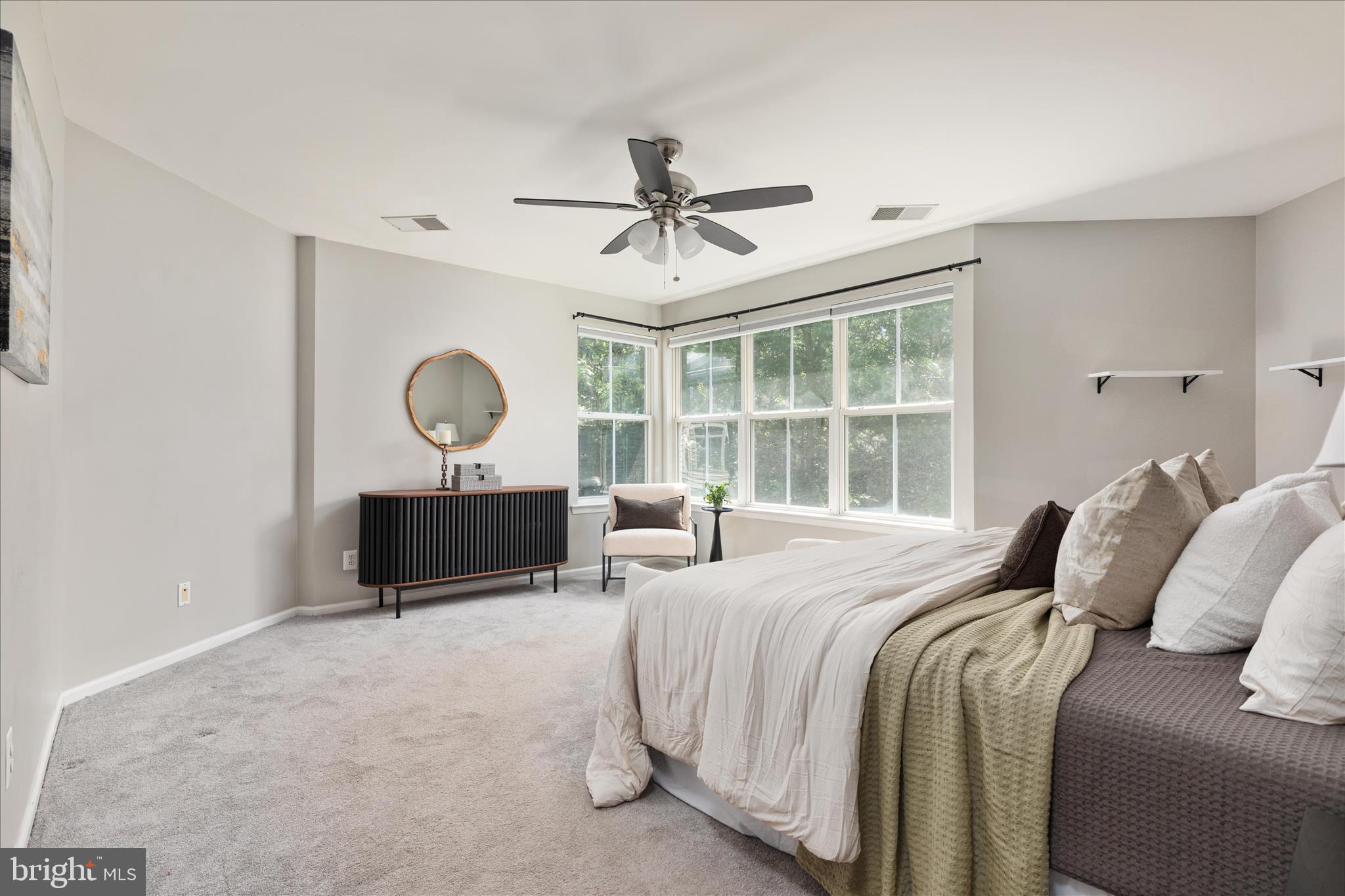 BROADLANDS - Residential