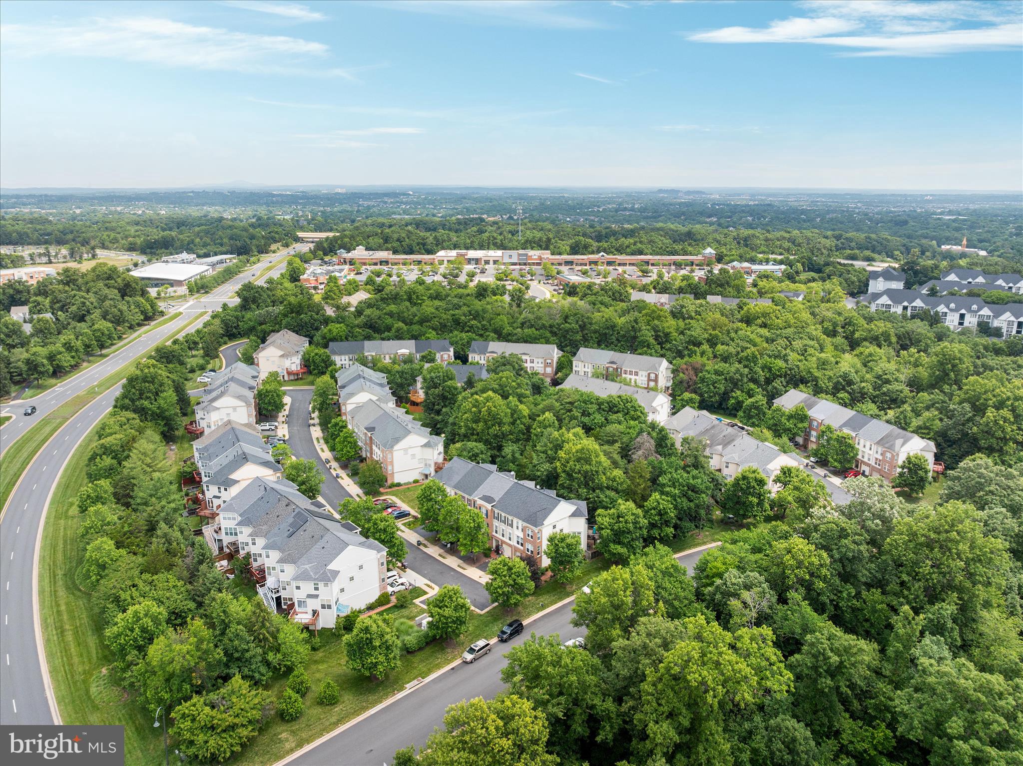 BROADLANDS - Residential