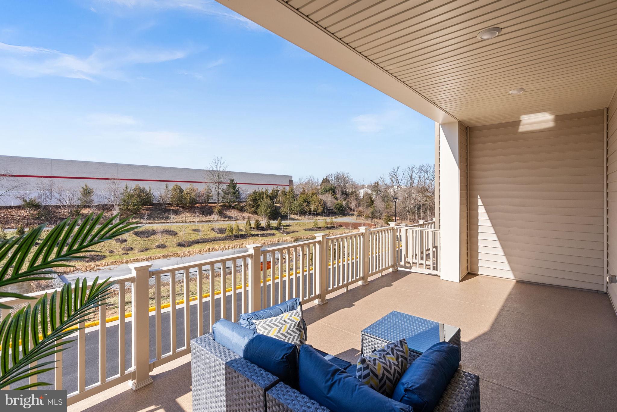 EAST QUARTER - Residential