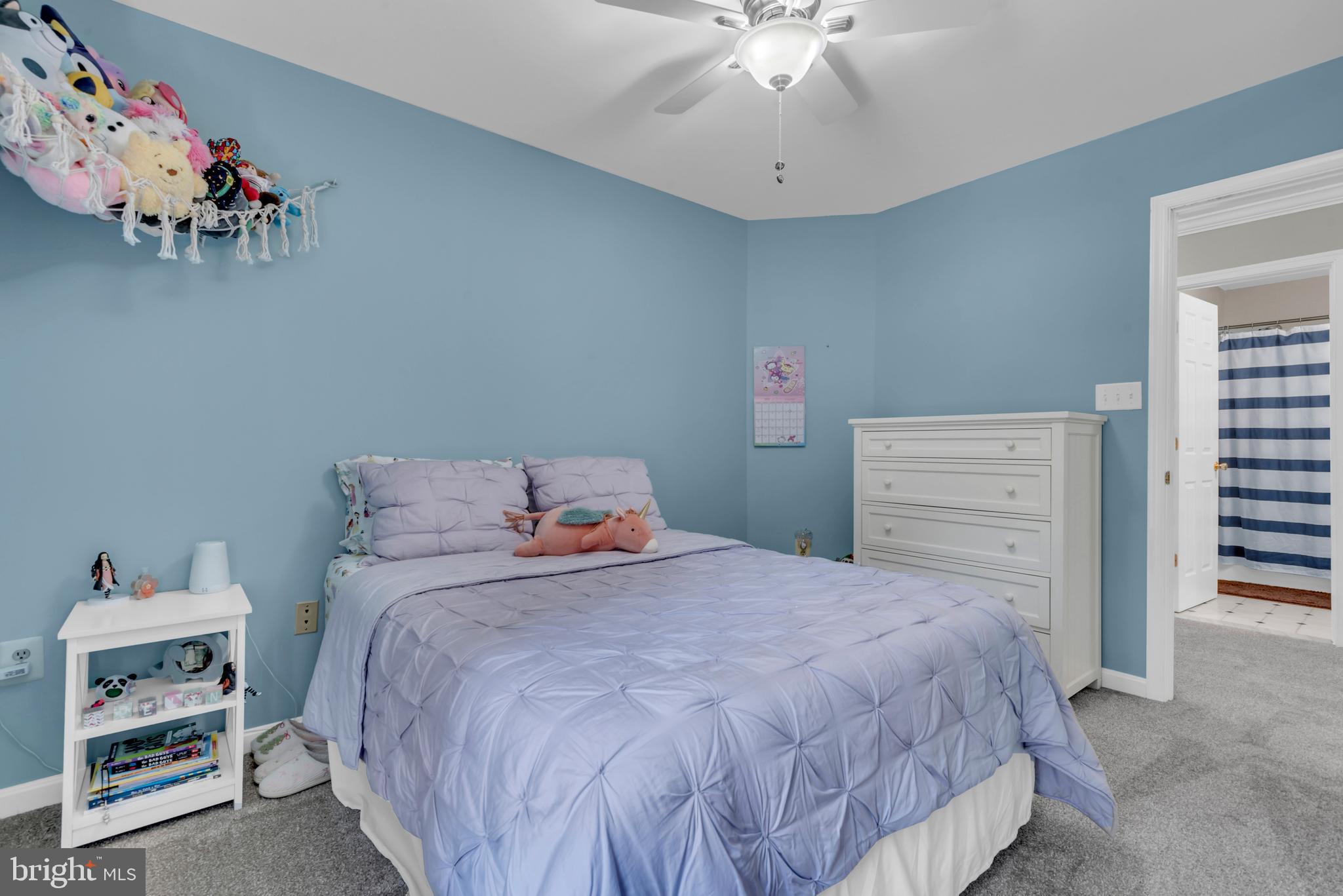 SUNRISE BEACH - Residential