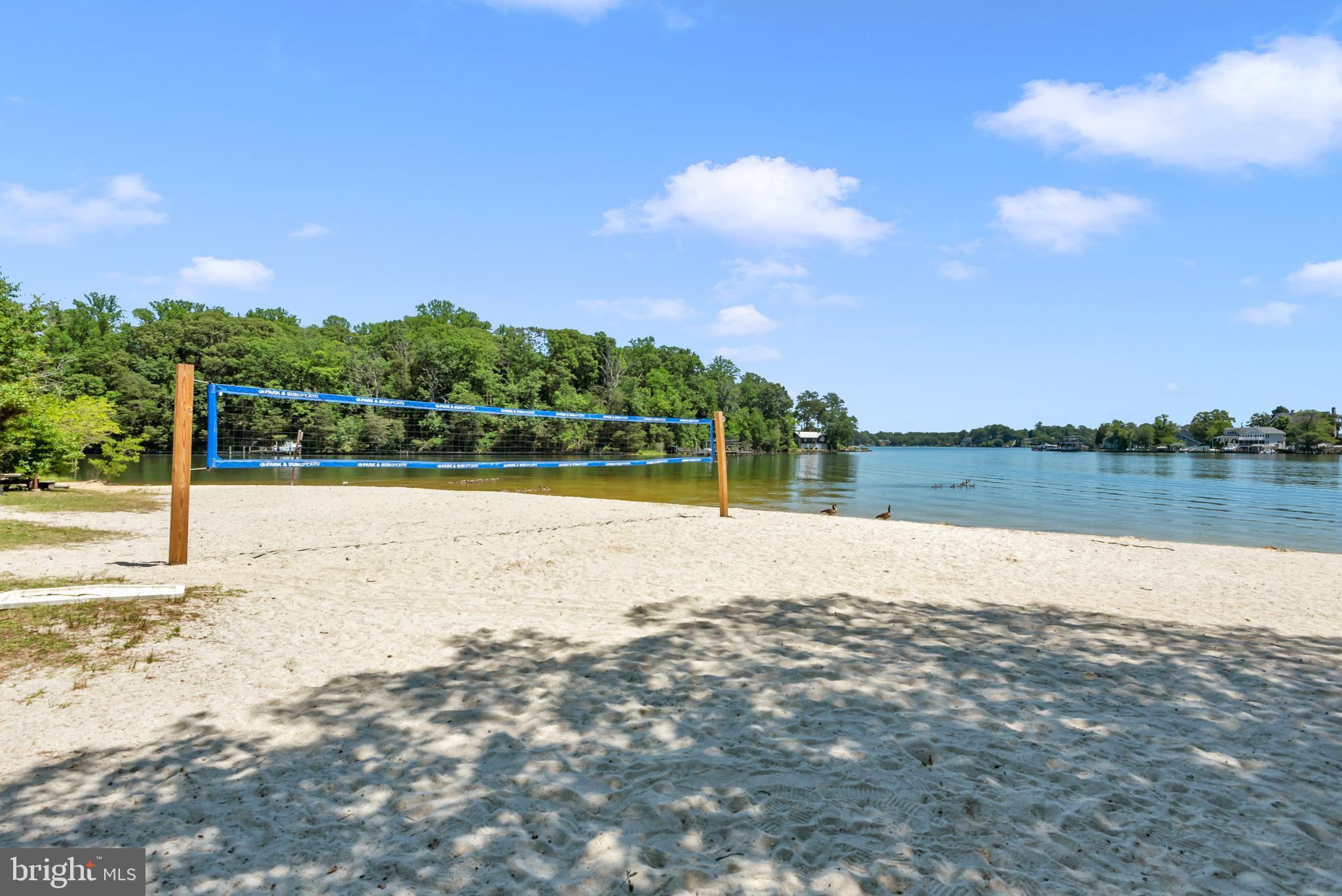 SUNRISE BEACH - Residential