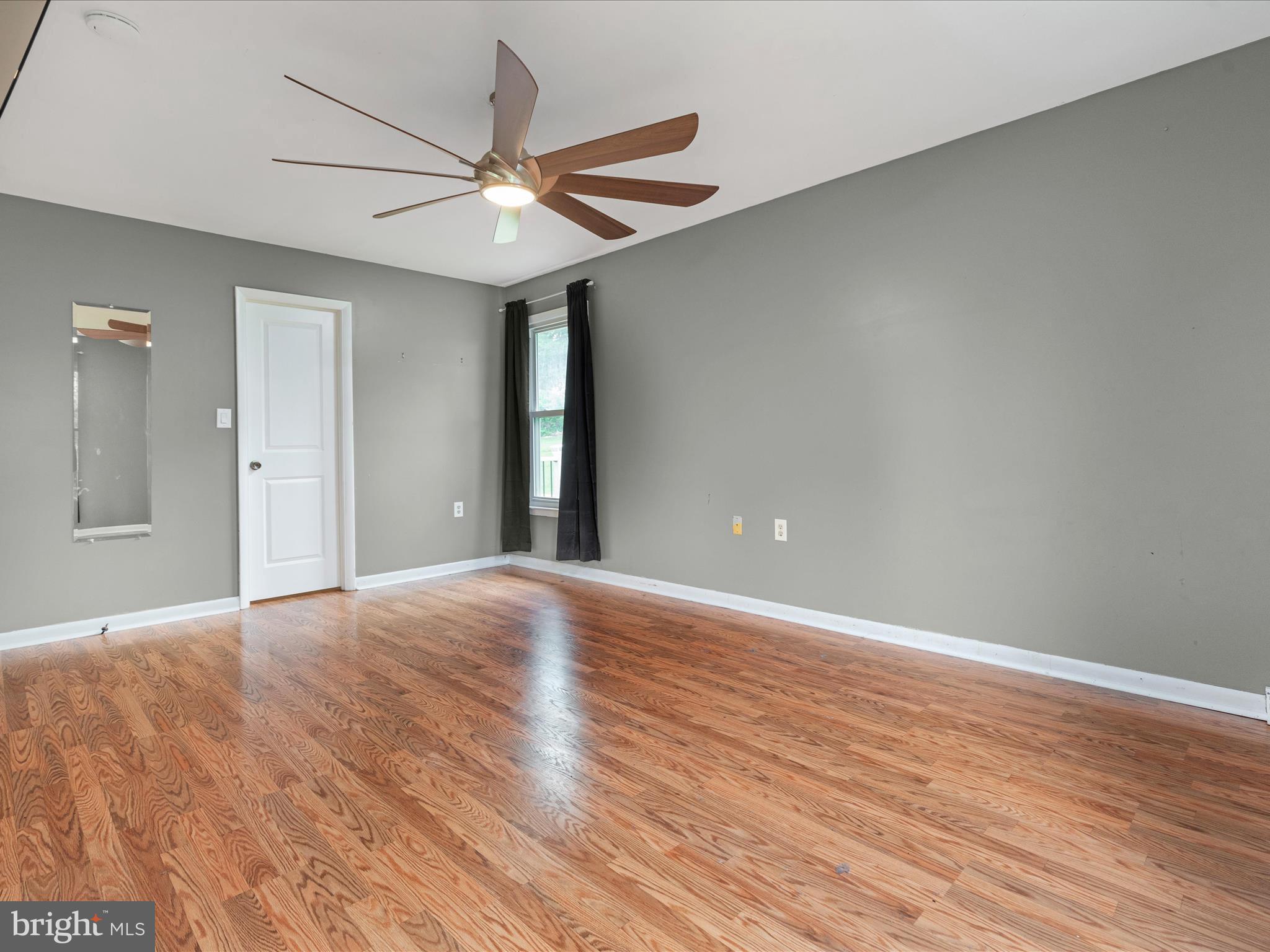 GOLDEN MEADOWS - Residential