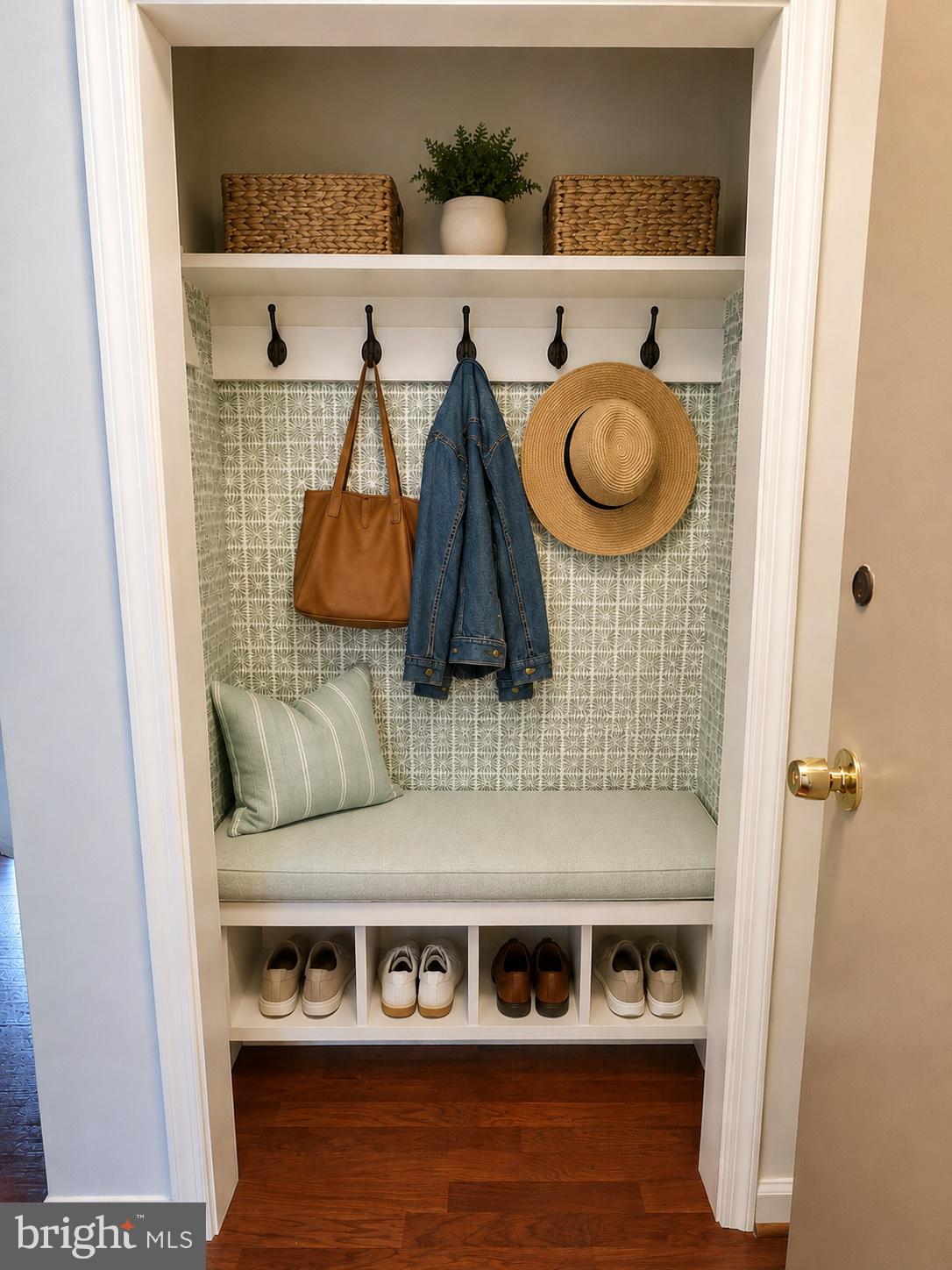 FAIRFAX HERITAGE - Residential