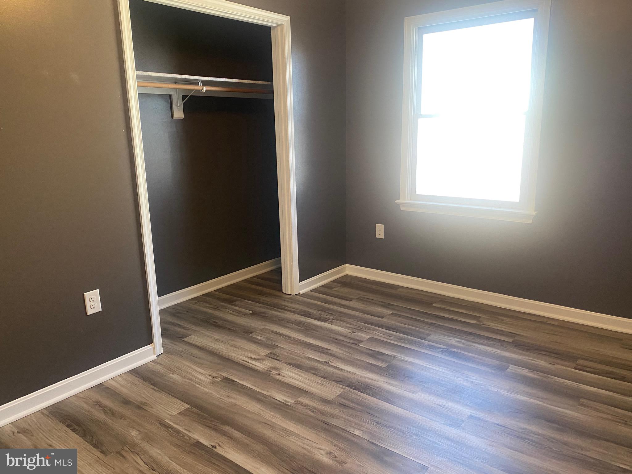 PLEASANT VALLEY ESTATES - Residential Lease