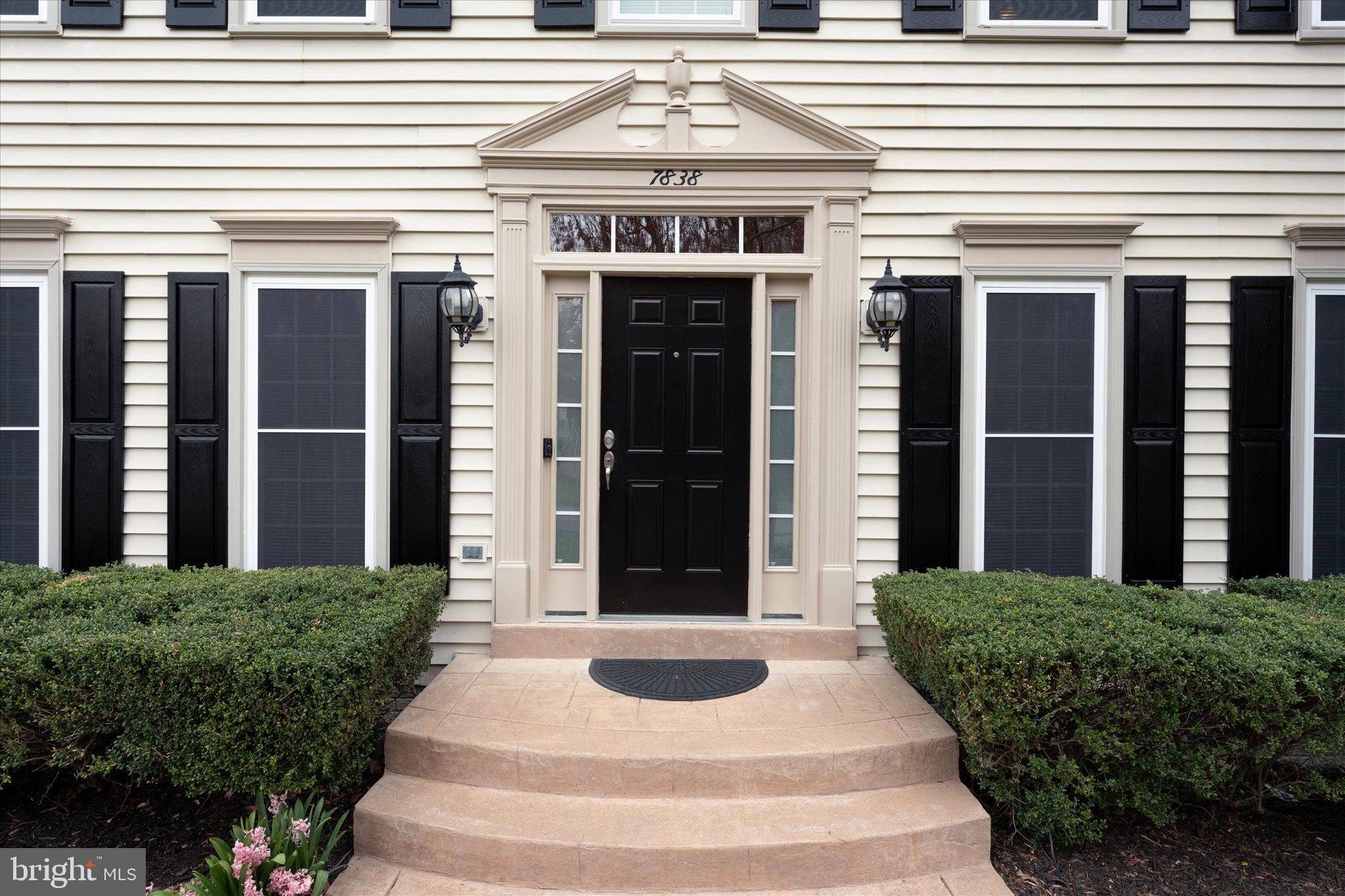 MEADOWBROOK WOODS - Residential