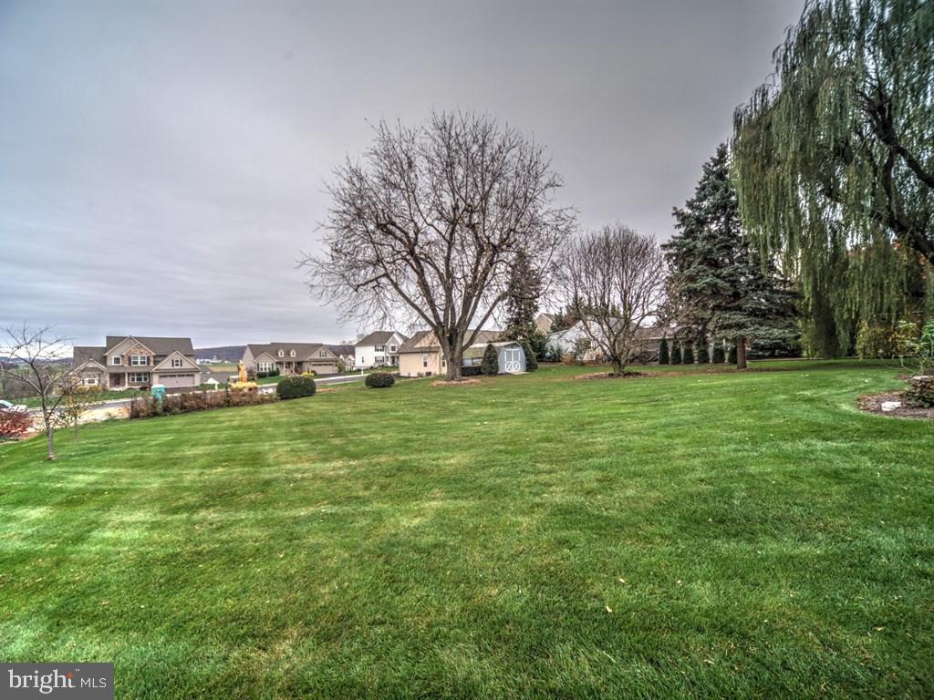 NORTH VIEW ACRES - Residential