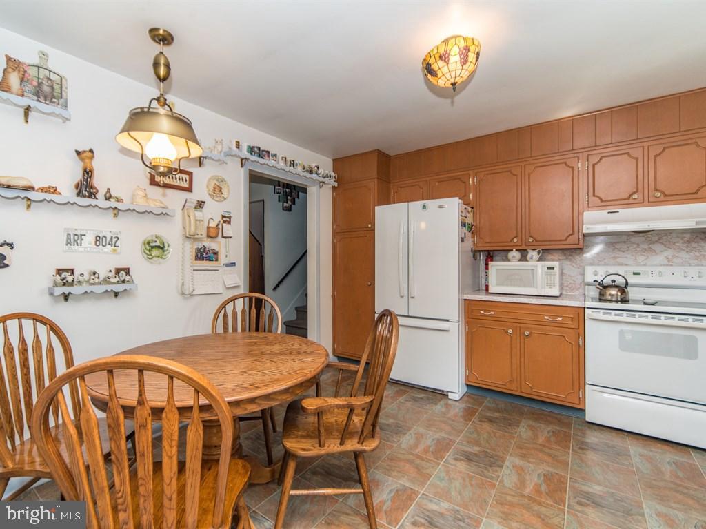 NORTH VIEW ACRES - Residential
