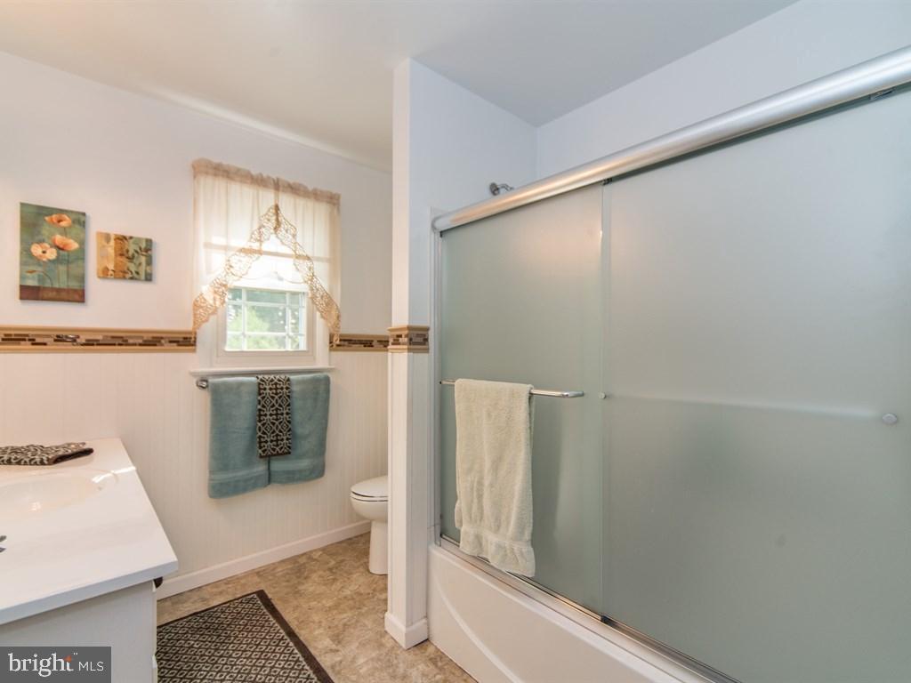NORTH VIEW ACRES - Residential