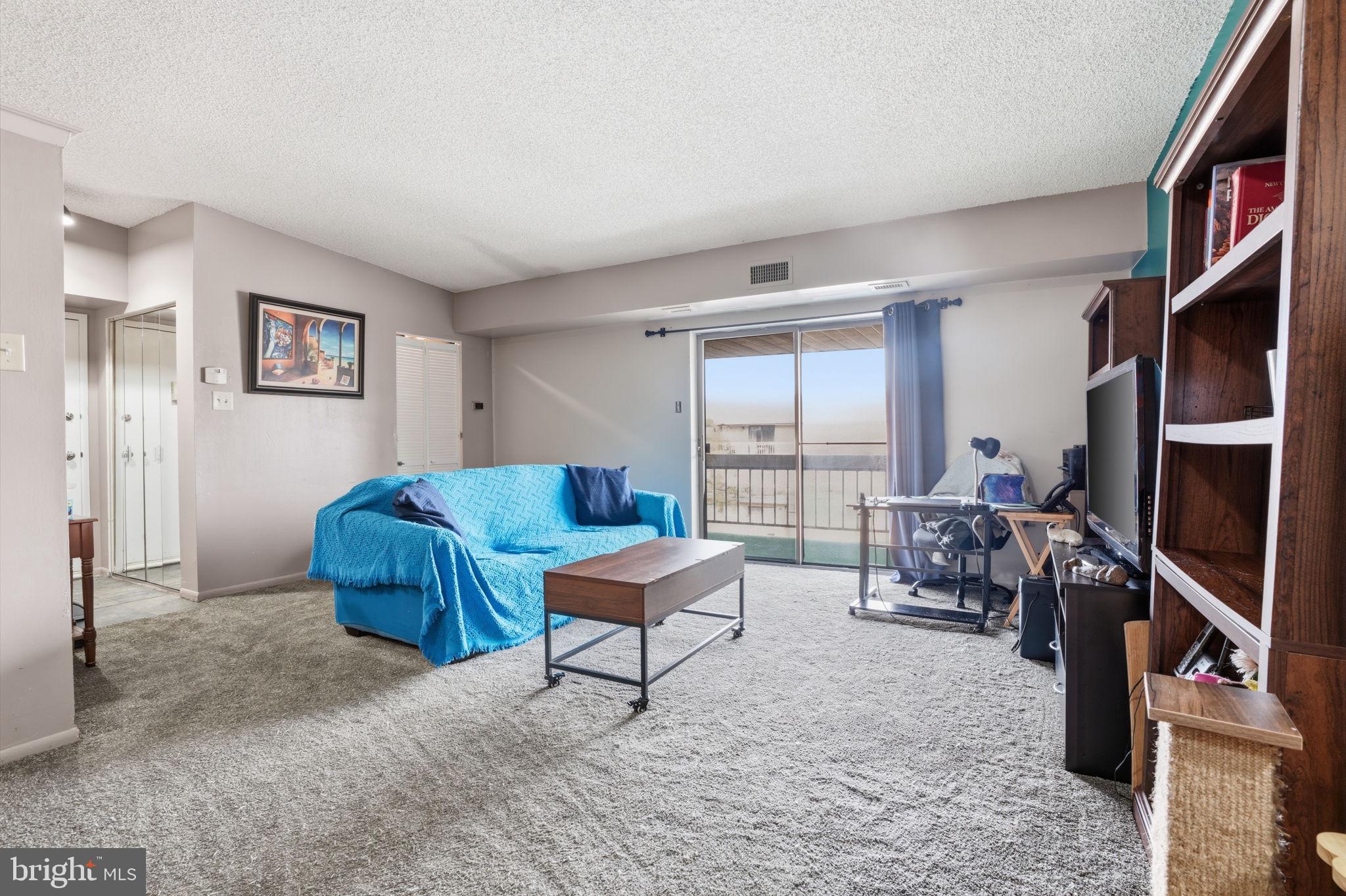 DELAIRE LANDING - Residential