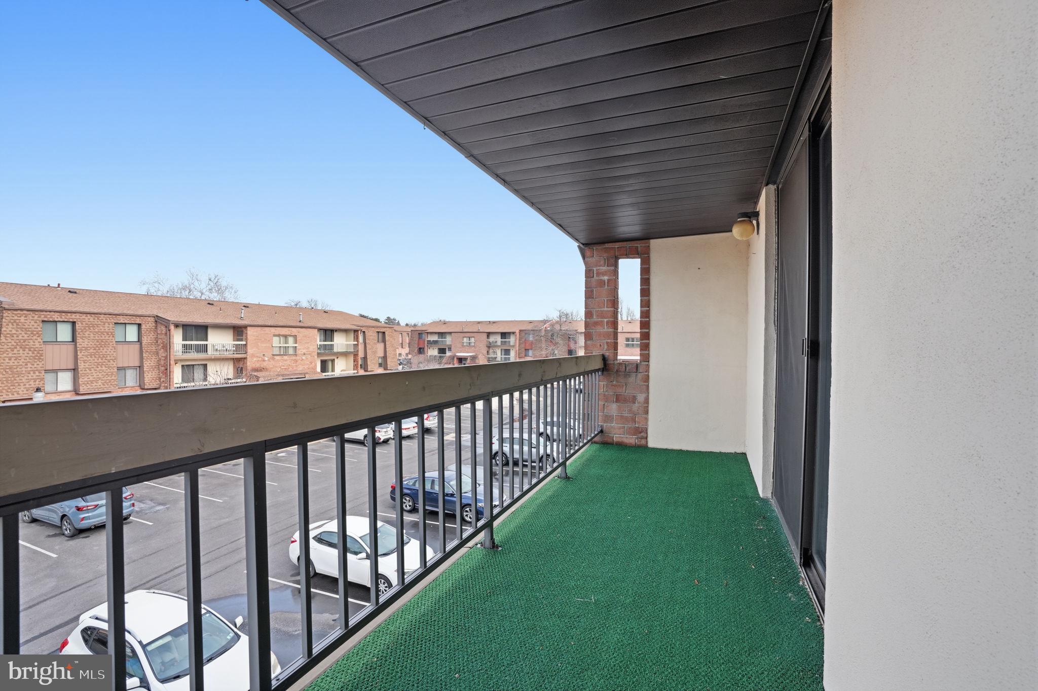 DELAIRE LANDING - Residential