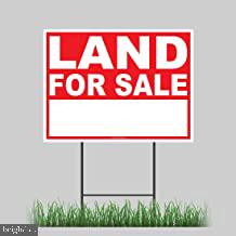 Time to move to your relaxing lifestyle! Looking for a getaway from the hustle and bustle of the big city?! Great lot for relaxing in the quiet woods surrounded by nature's chorus! HOA includes a clubhouse, lake and walking trails! Close to the PA Turnpike for easy access. Minutes from Whitewater Rafting, Hiking, Skiing and many Pocono Attractions