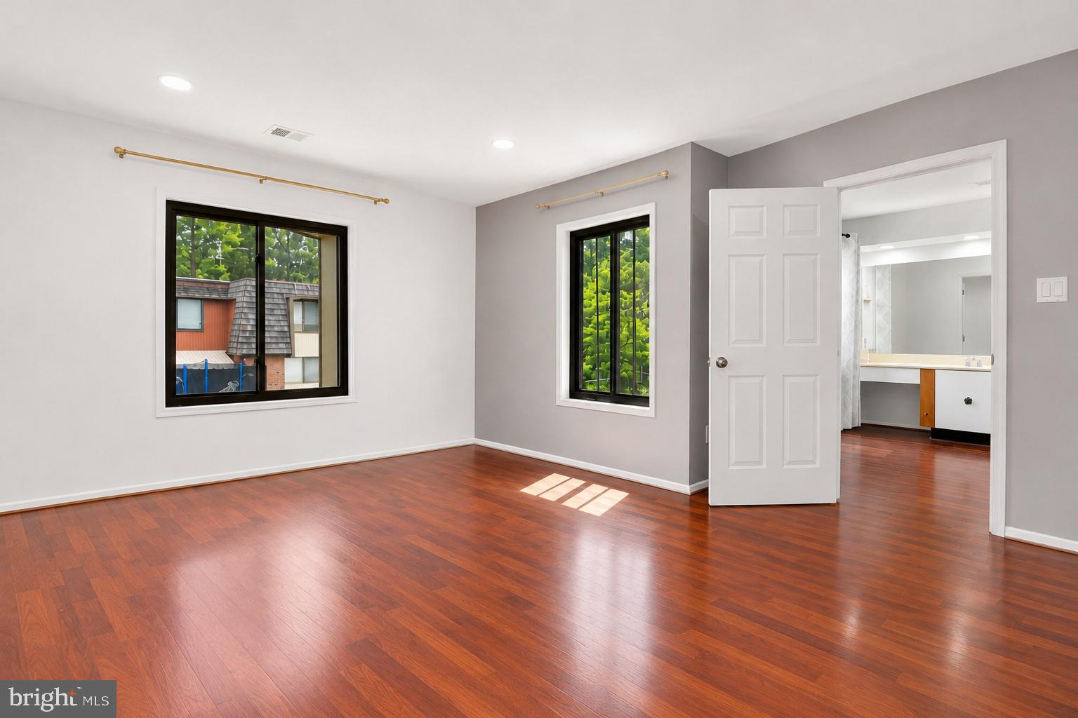 HIGHFIELD - Residential