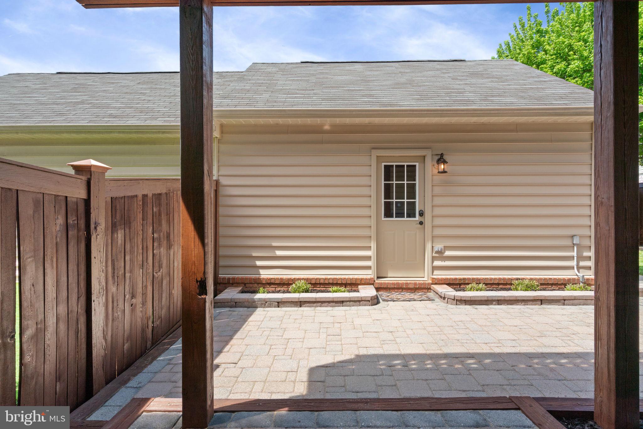 PORT POTOMAC - Residential