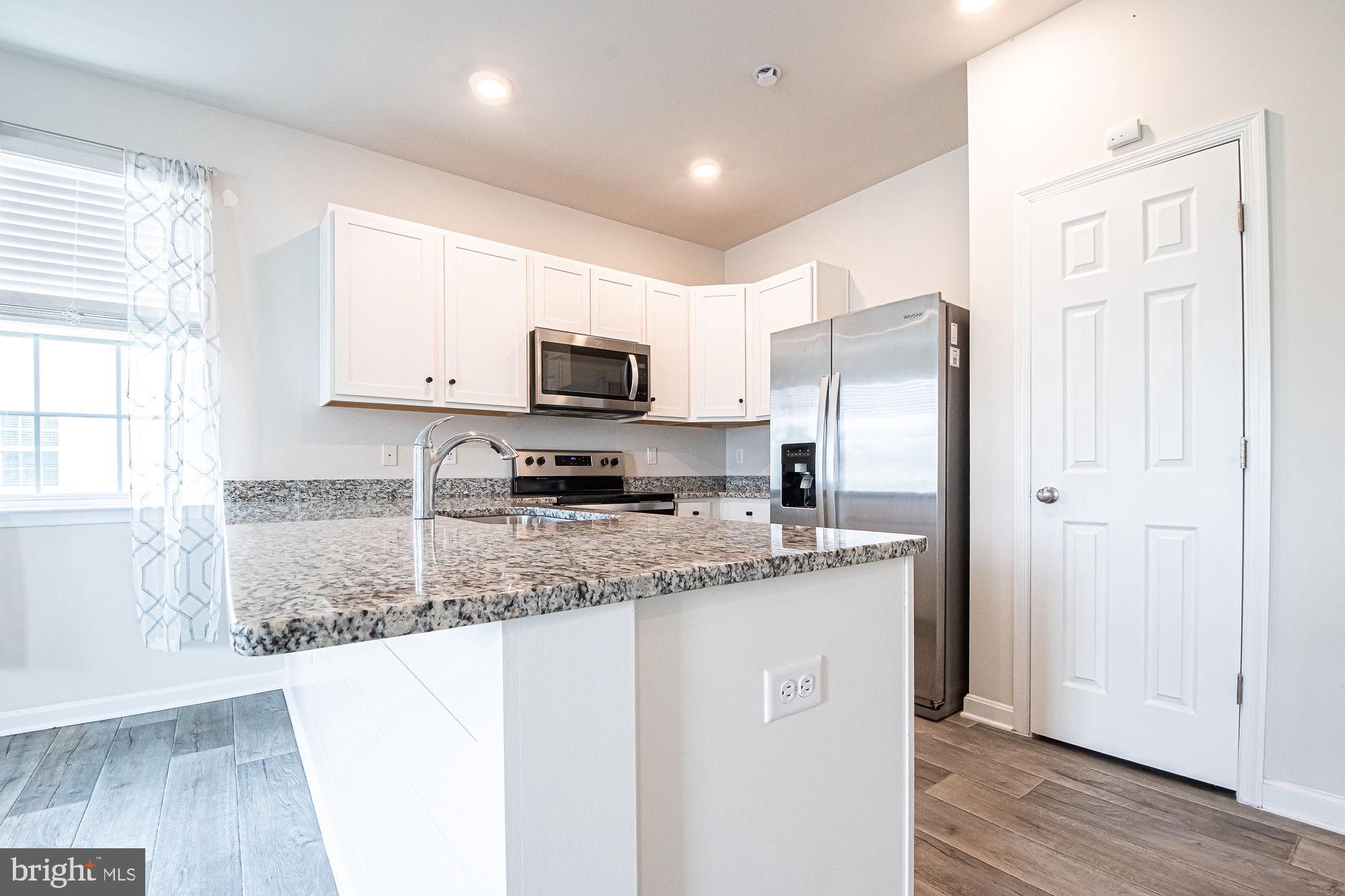 LURAY LANDING - Residential