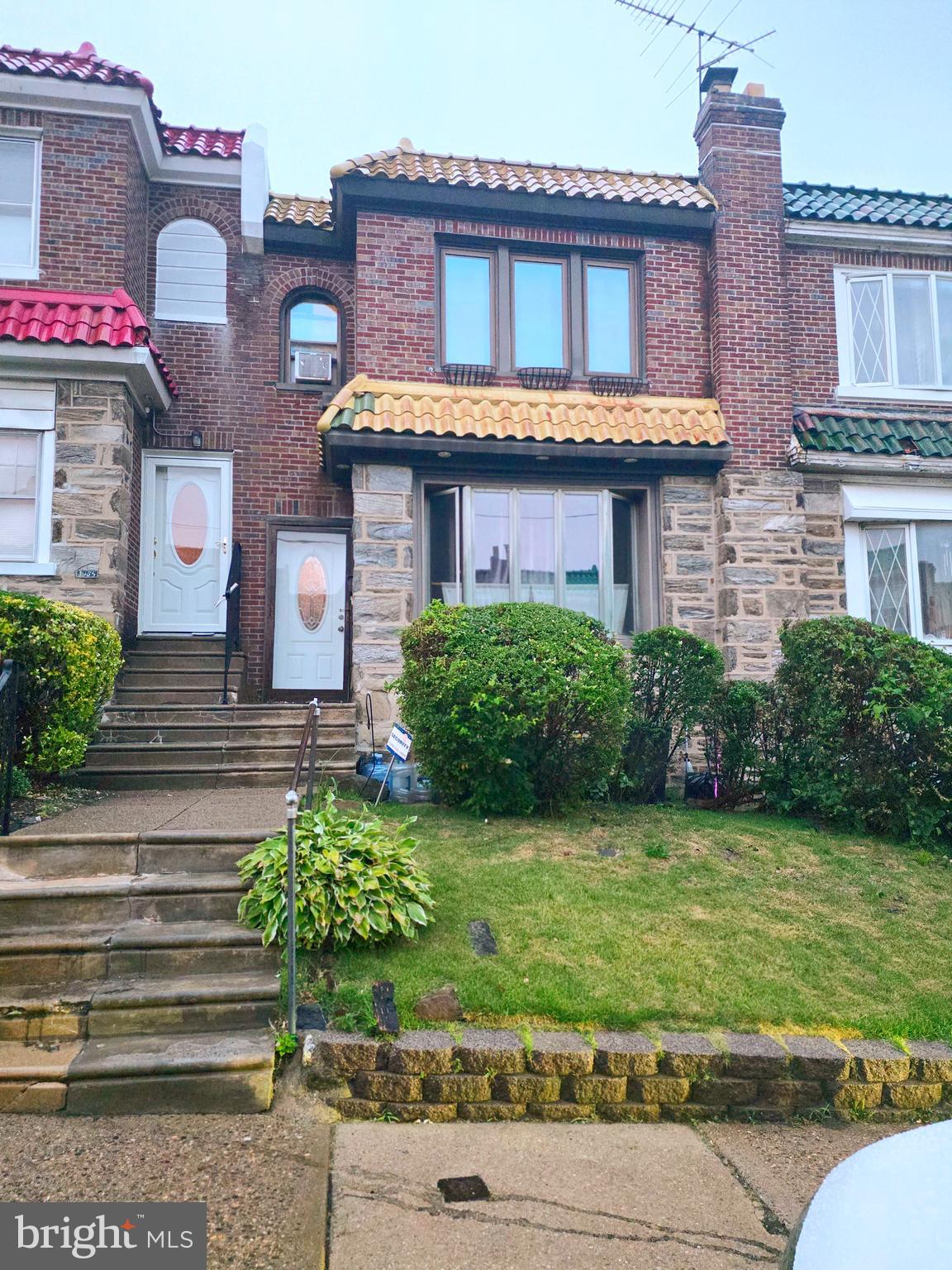 WEST OAK LANE - Residential
