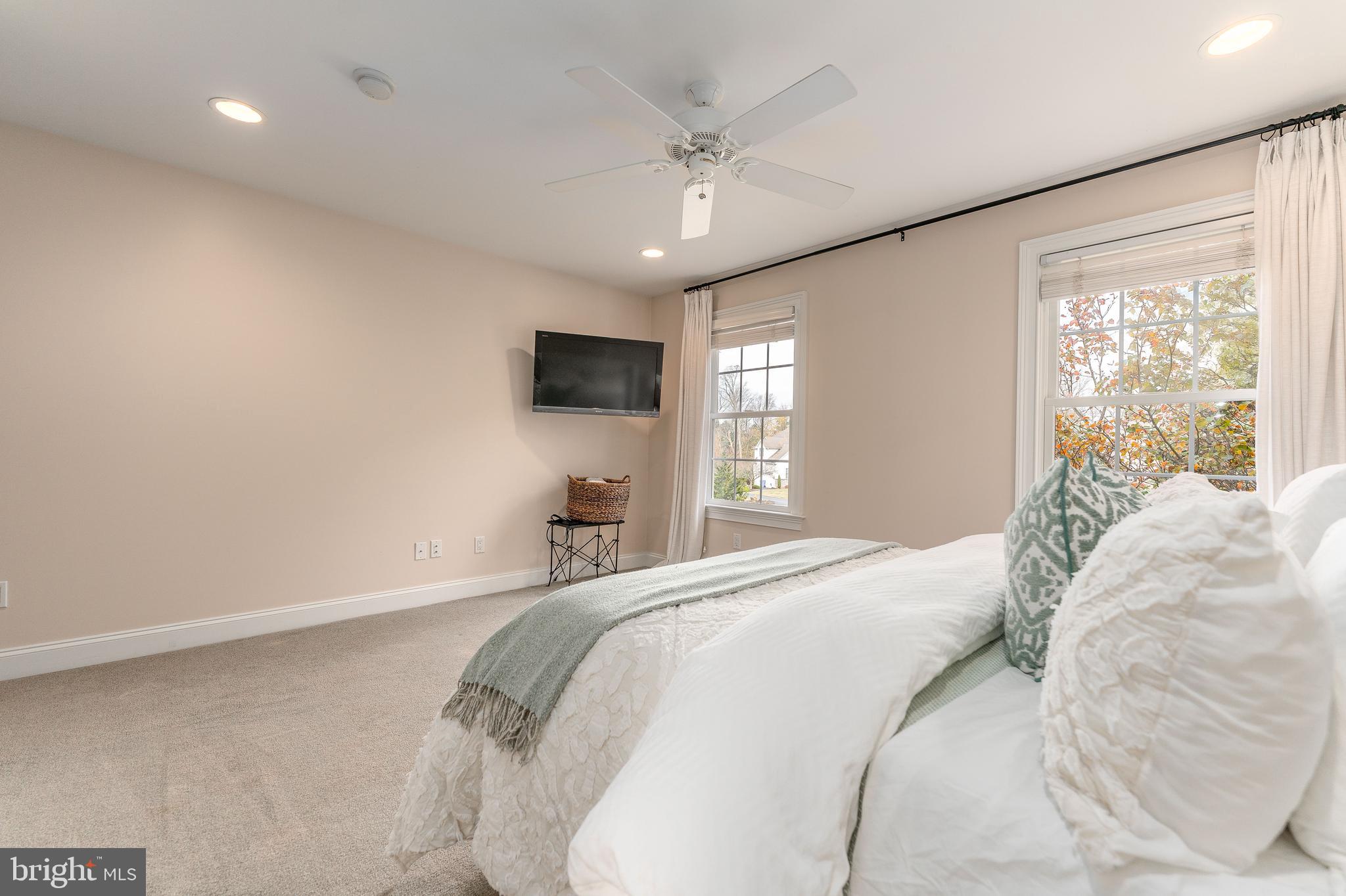 OLD FORGE ESTATES - Residential