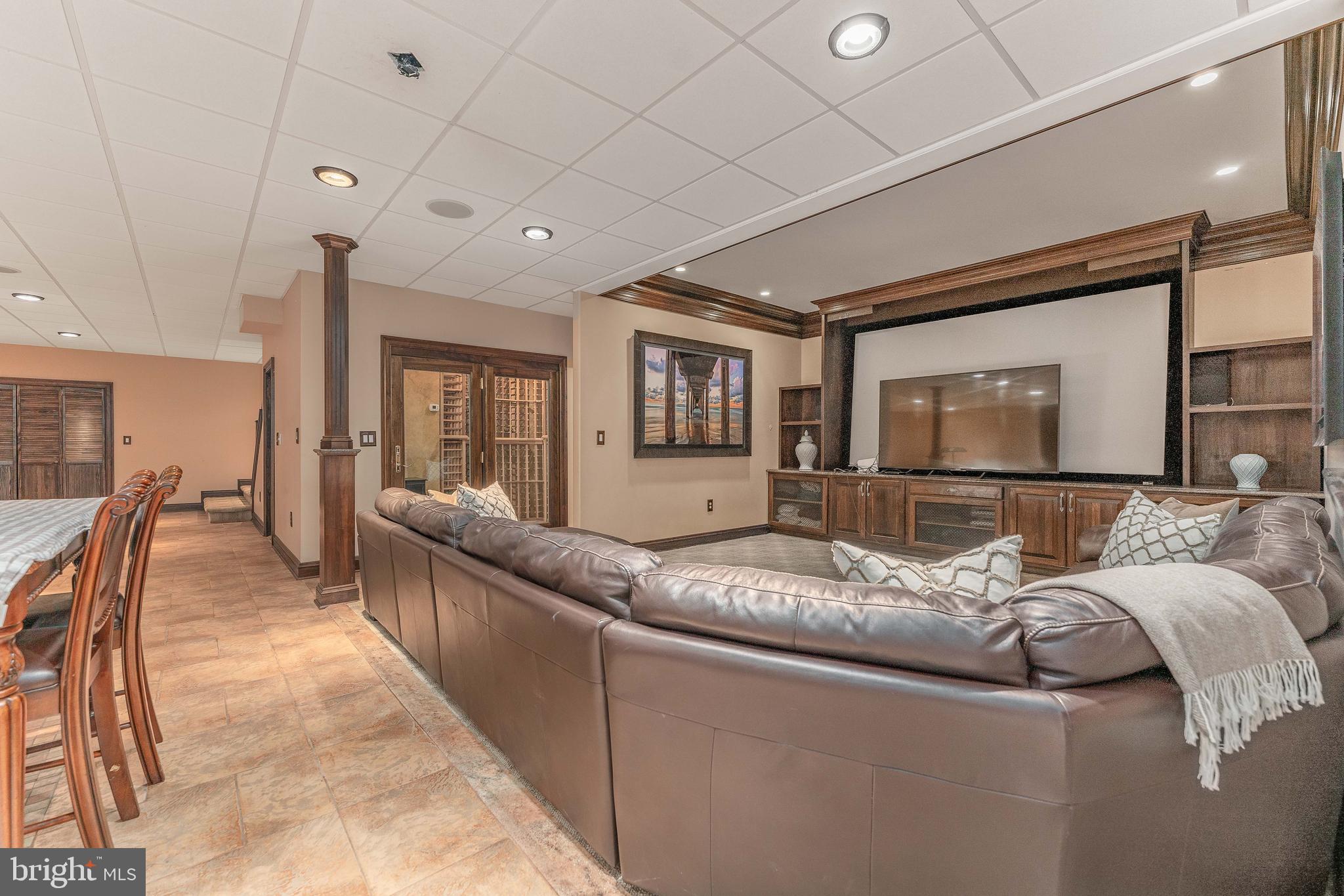 OLD FORGE ESTATES - Residential
