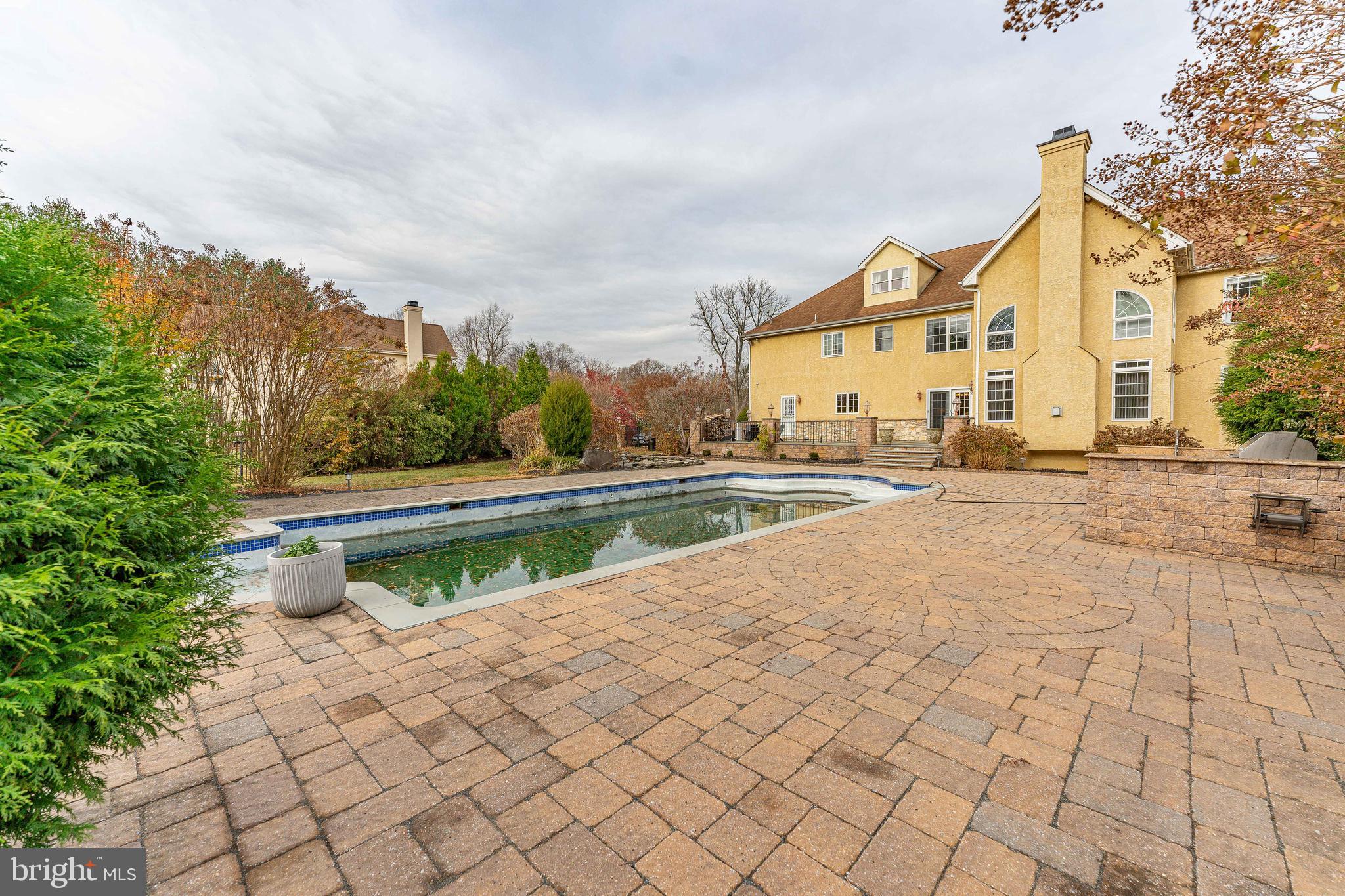OLD FORGE ESTATES - Residential