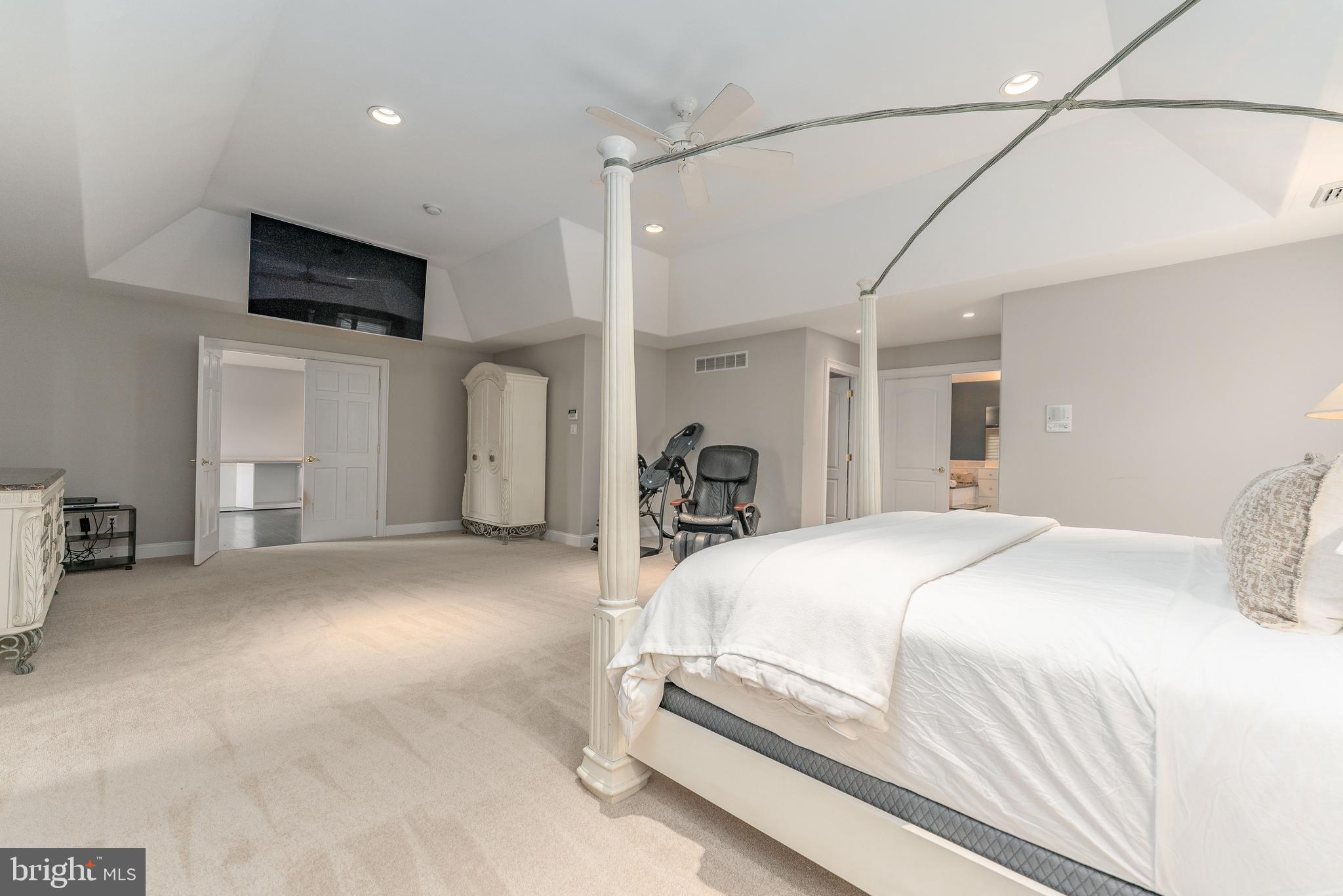 OLD FORGE ESTATES - Residential