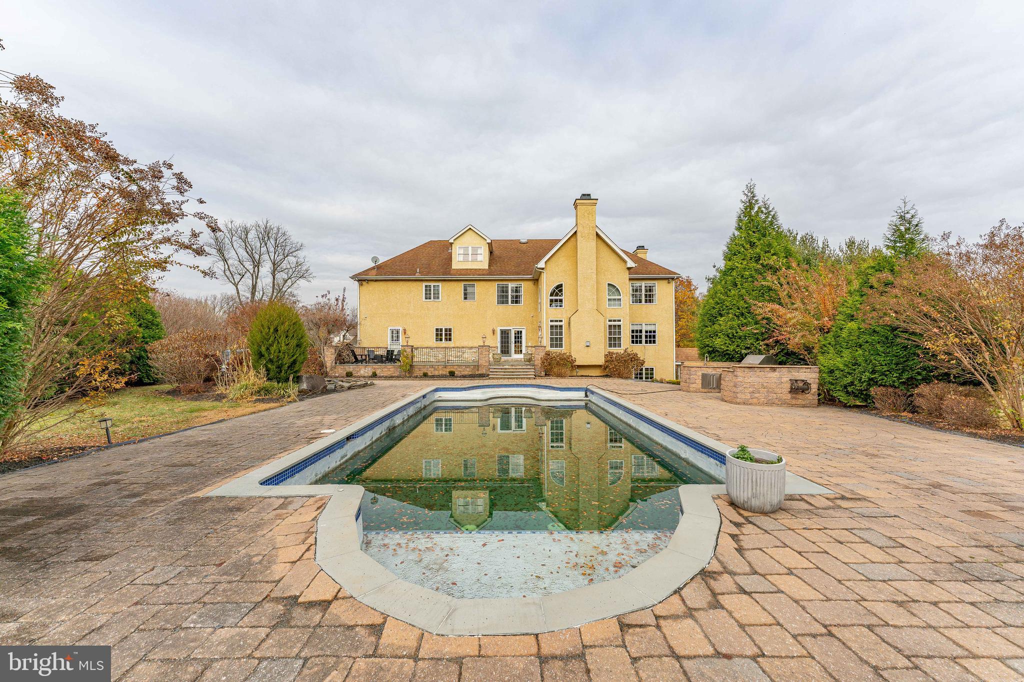 OLD FORGE ESTATES - Residential