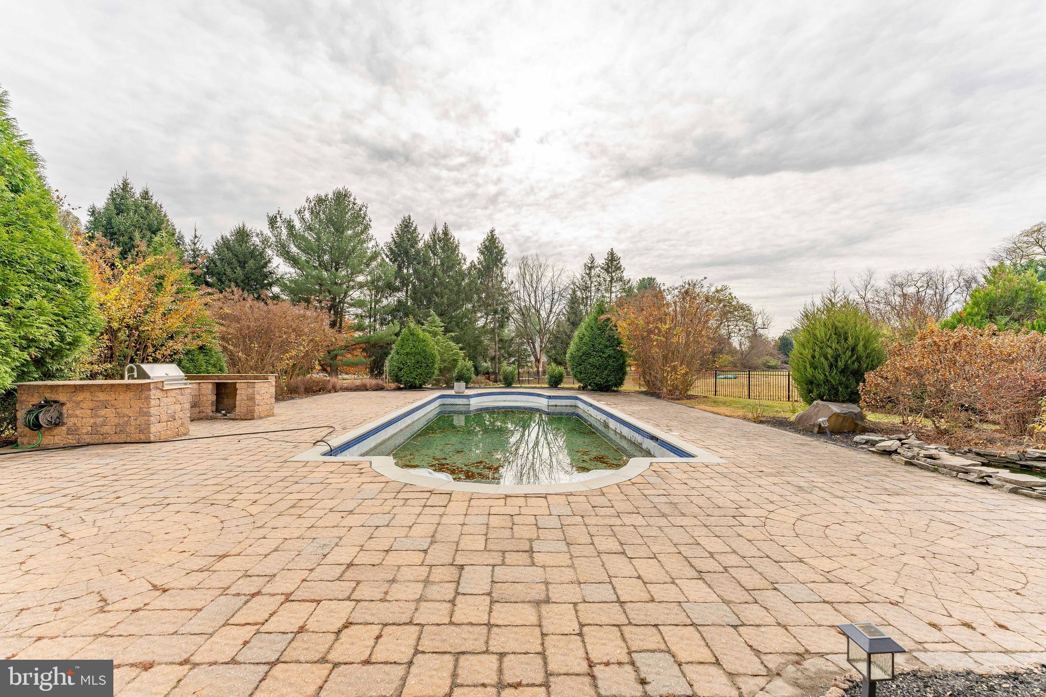OLD FORGE ESTATES - Residential