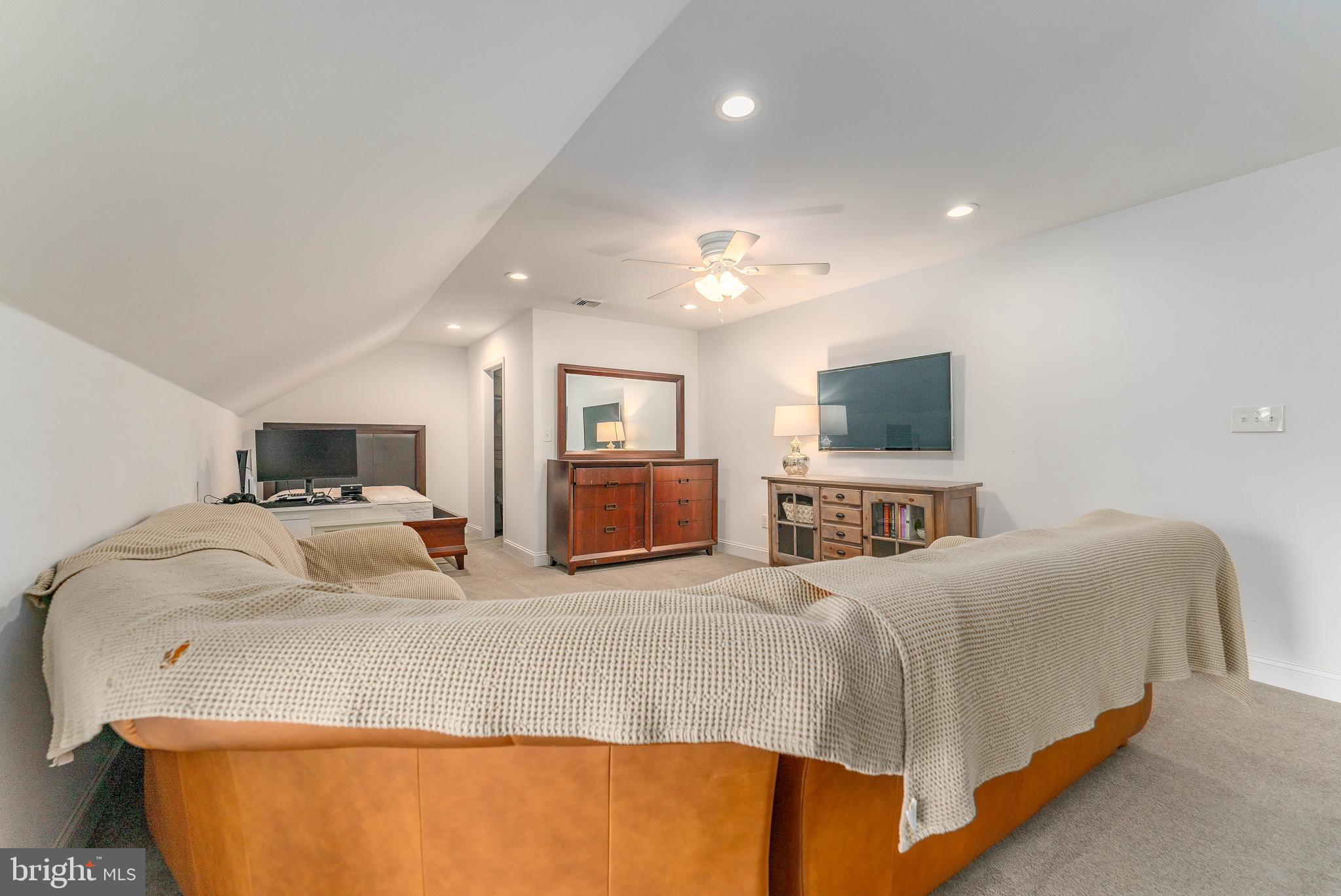OLD FORGE ESTATES - Residential